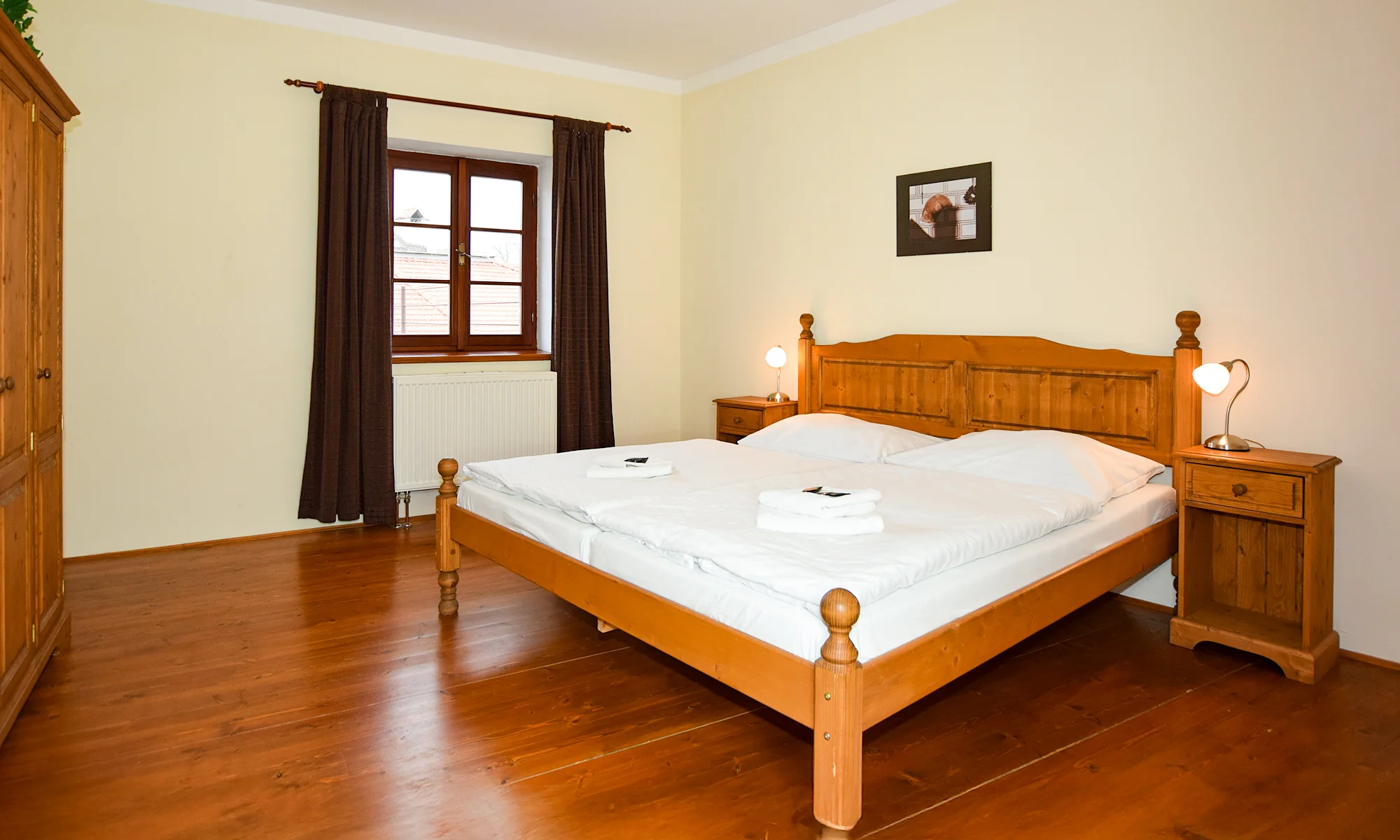 Romantika v Českém Krumlově: apartmá či pokoj u krumlovského zámku, vč. možnosti snídaně