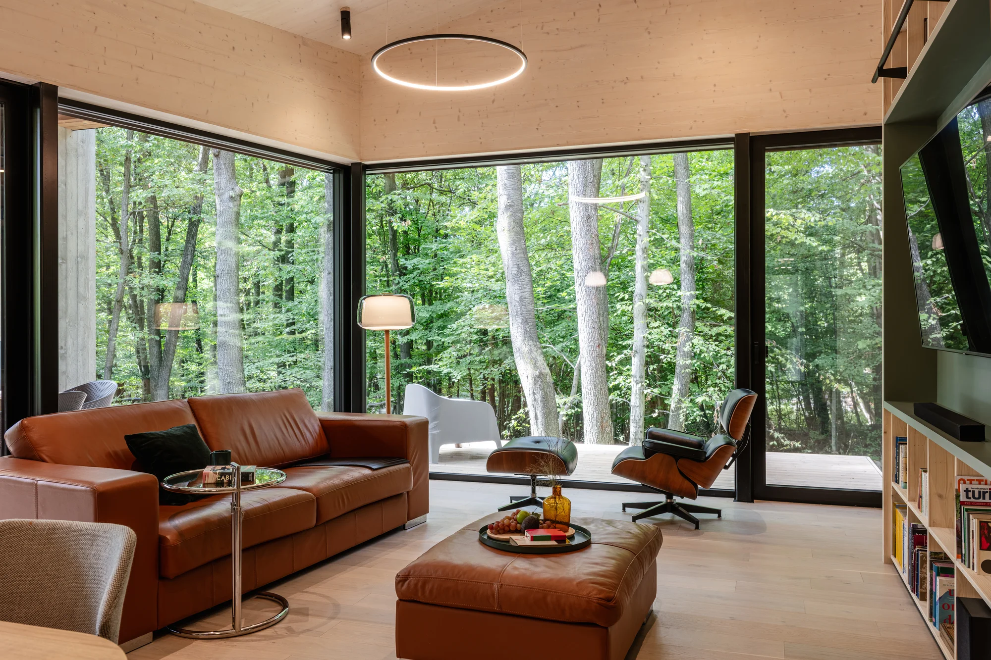 Luxusní chalet uprostřed lesa nedaleko Ostřihomi, polopenze i soukromý wellness