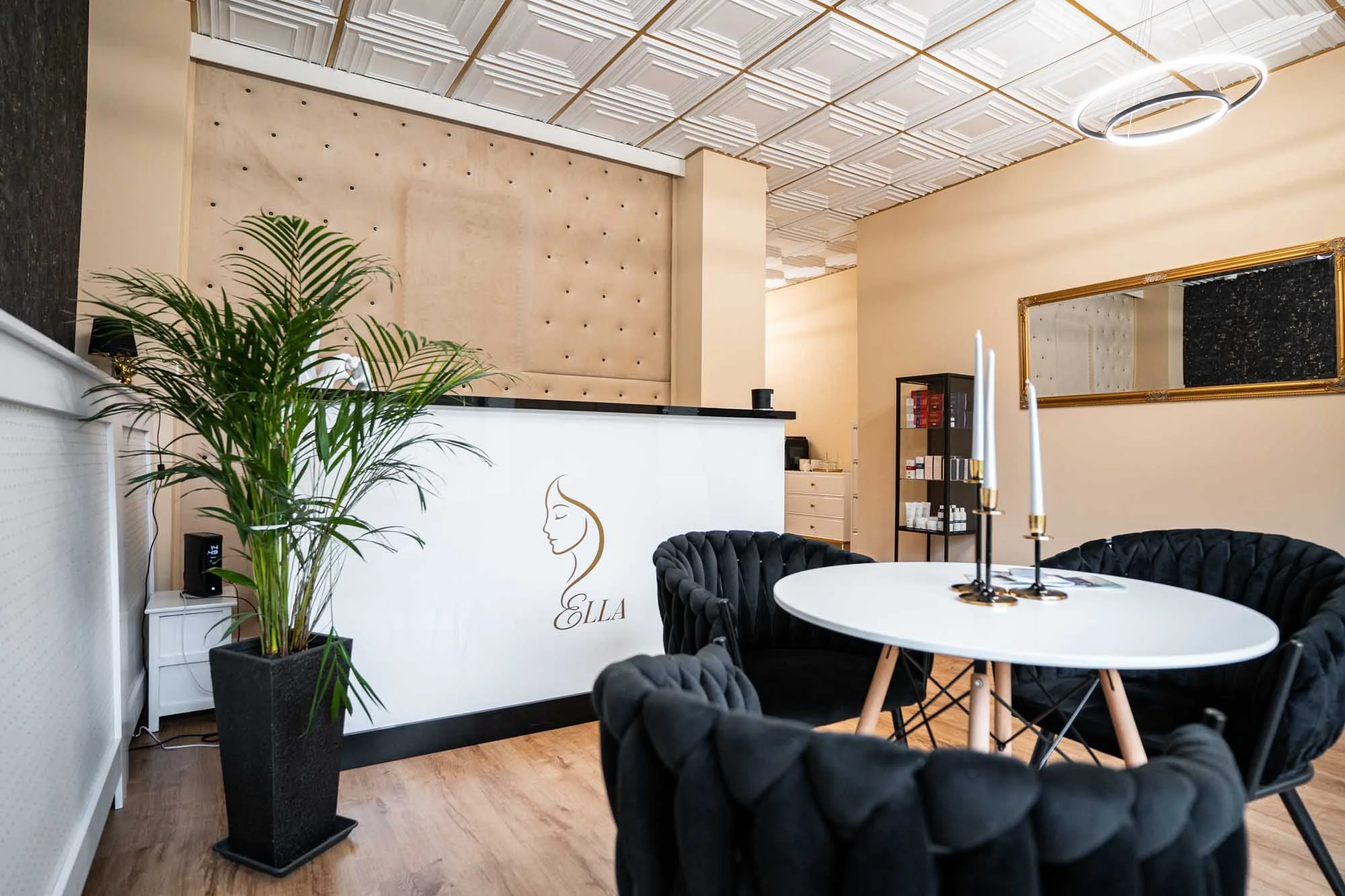 Formování postavy a stimulace svalů pomocí EMS: 1–10 ošetření