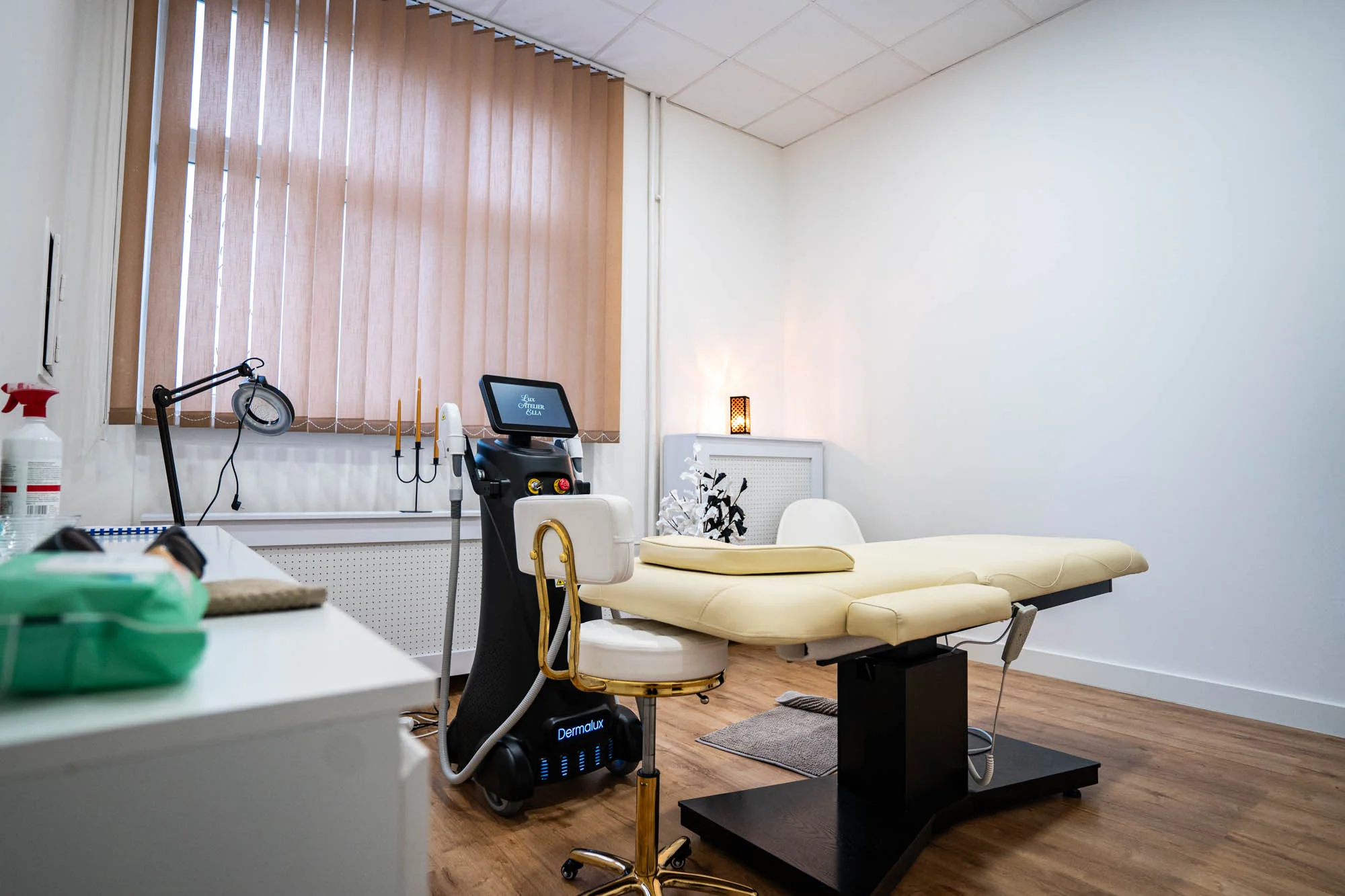 Epilace laserem s technologií SHR: obličej, podpaží i stehna