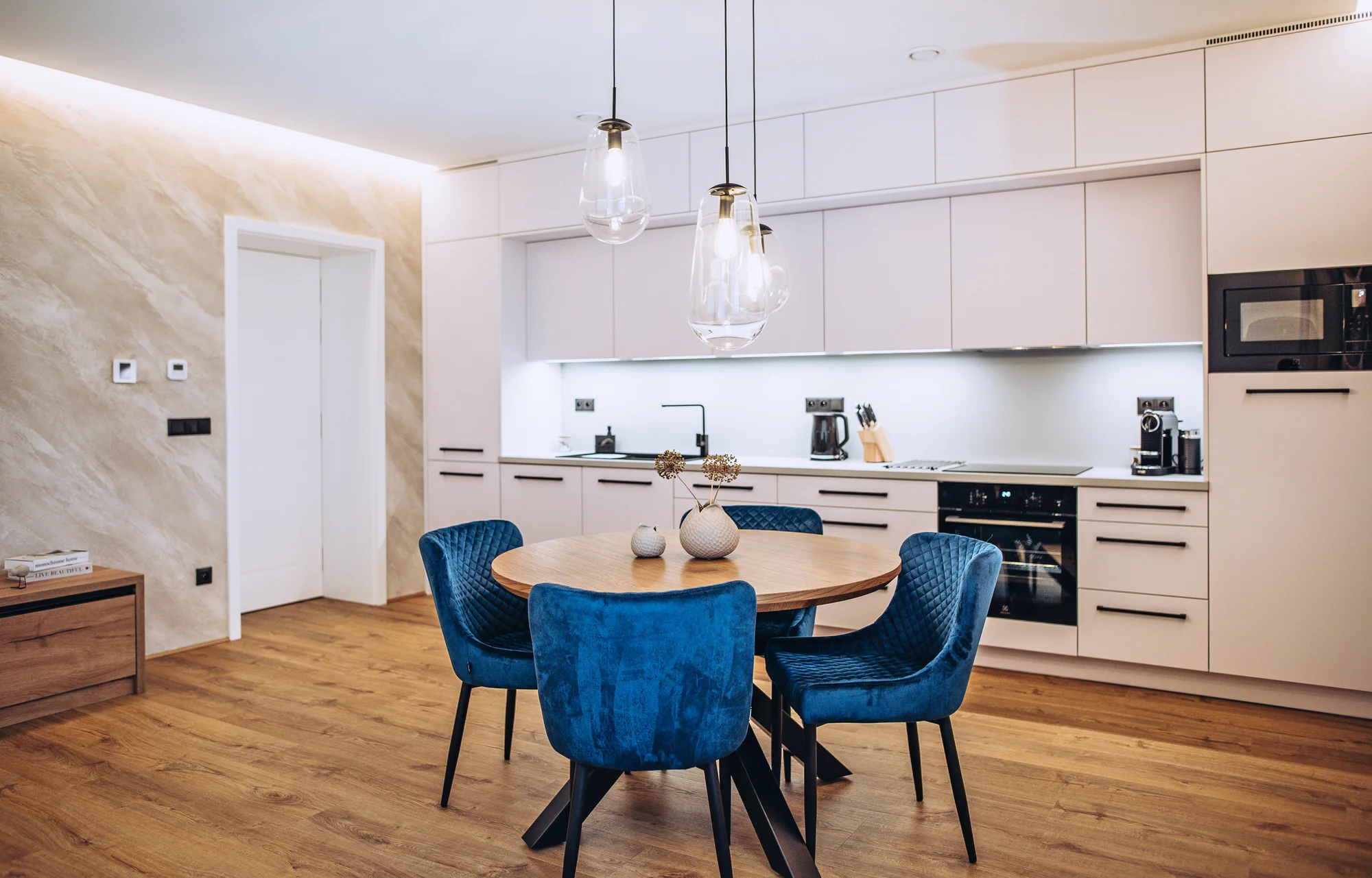 Plně vybavené apartmány na severní Moravě bez stravy i vč. snídaní v piknikovém koši