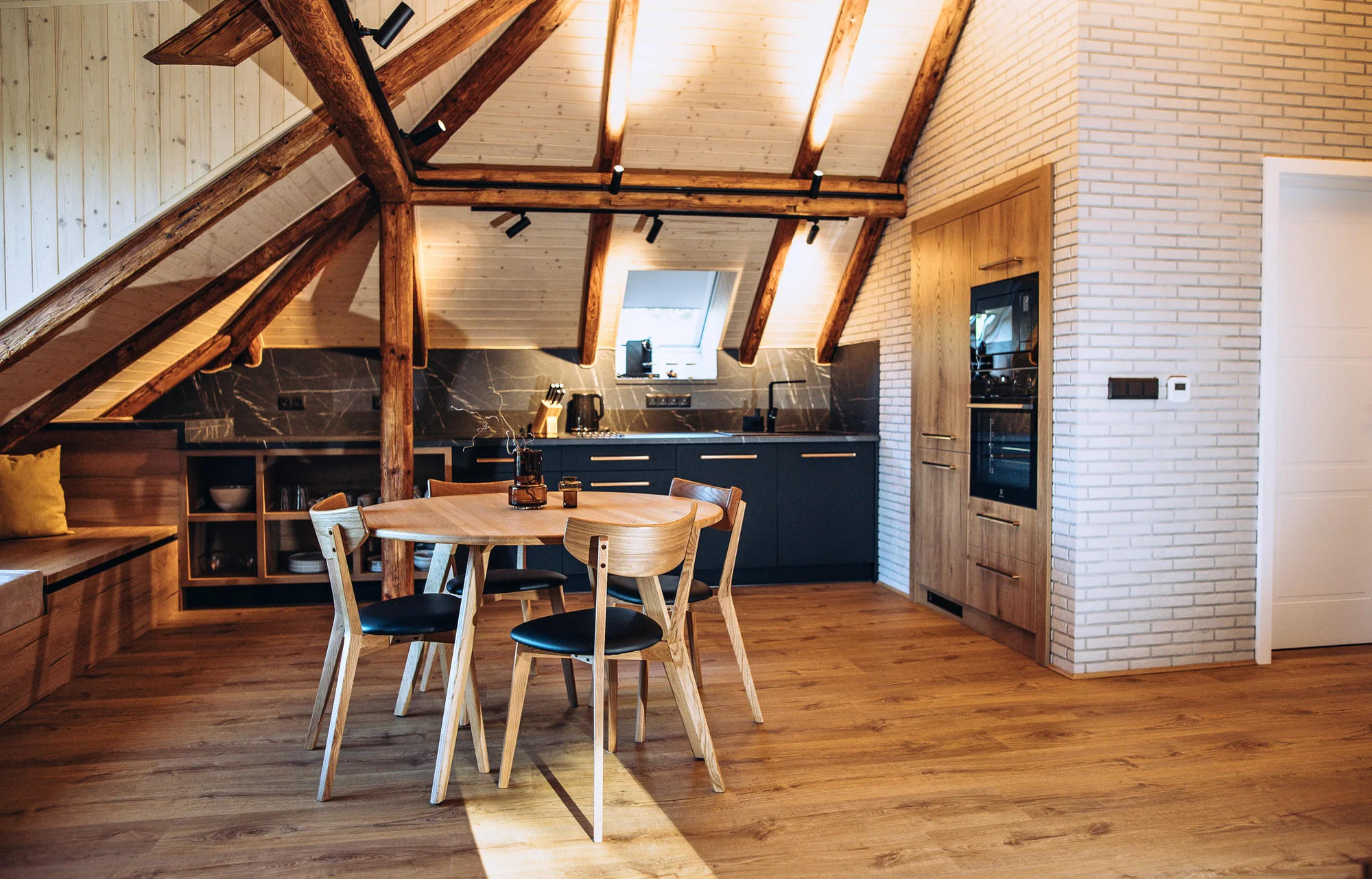 Plně vybavené apartmány na severní Moravě bez stravy i vč. snídaní v piknikovém koši