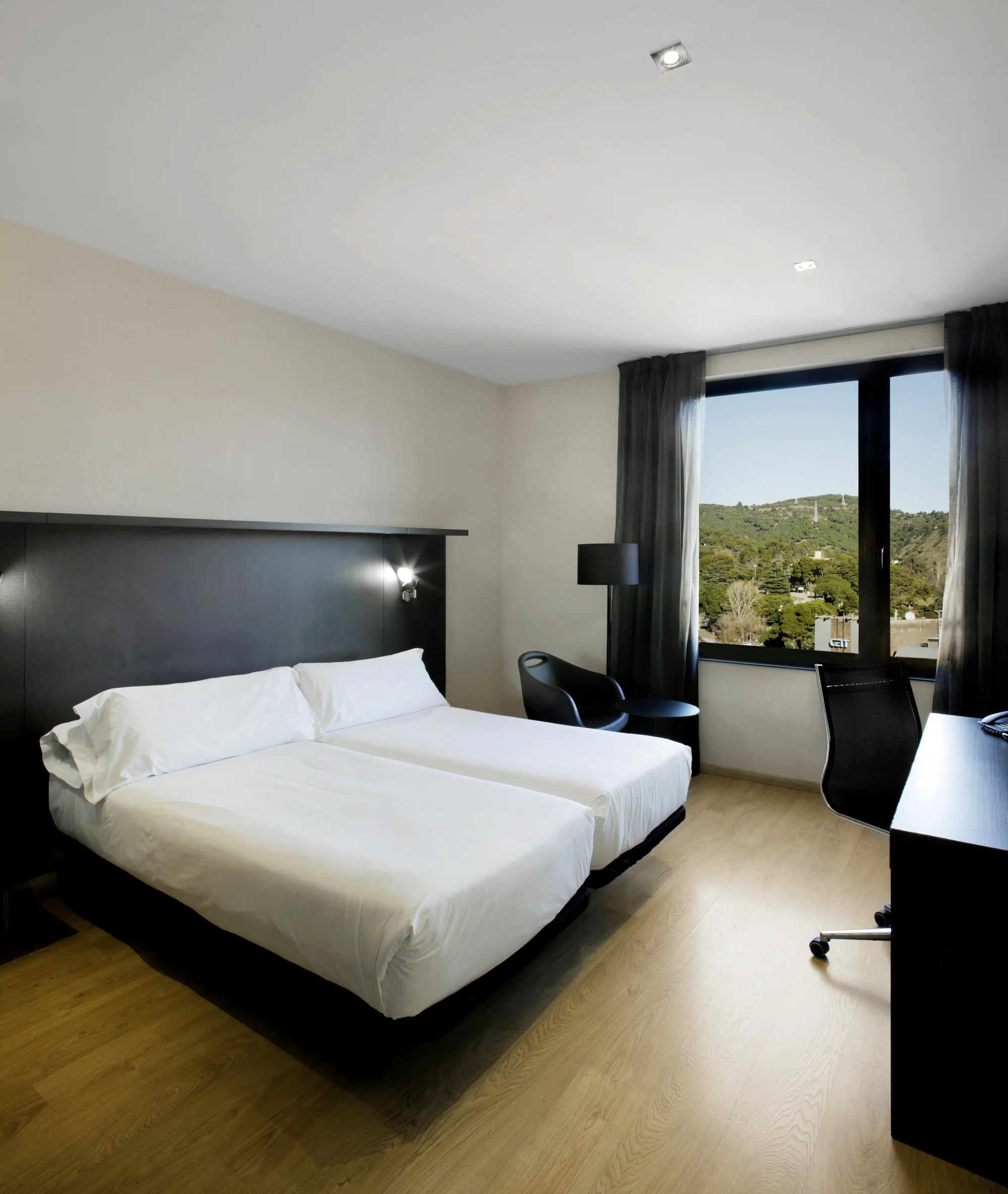 Moderní 4* hotel v Barceloně se snídaní a dobrou dostupností do centra
