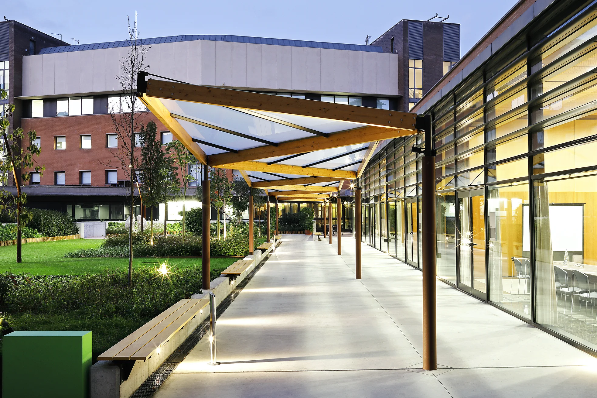 Moderní 4* hotel v Barceloně se snídaní a dobrou dostupností do centra