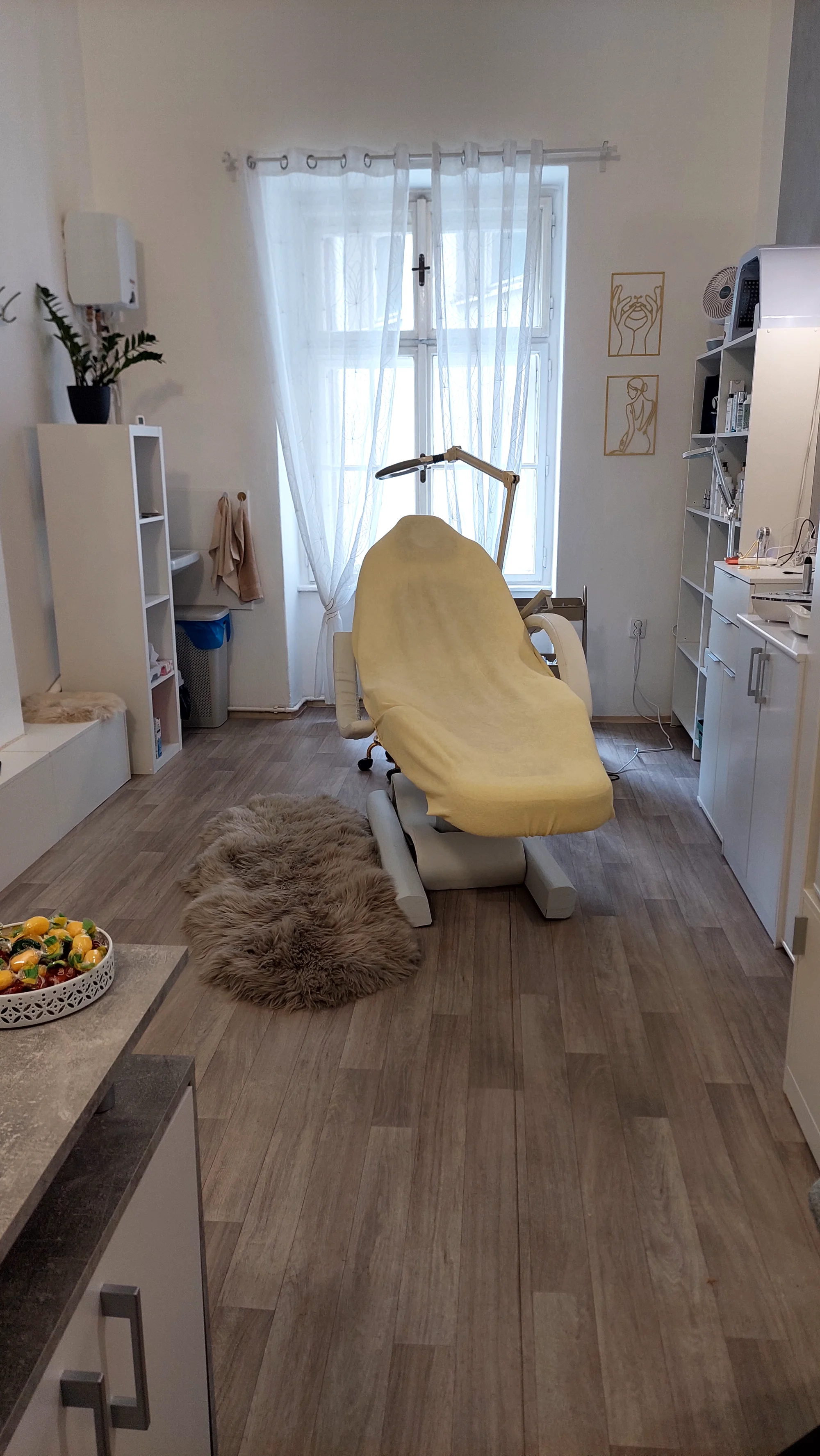Permanentní make-up: microblading, pudrové obočí, oční linky i rty
