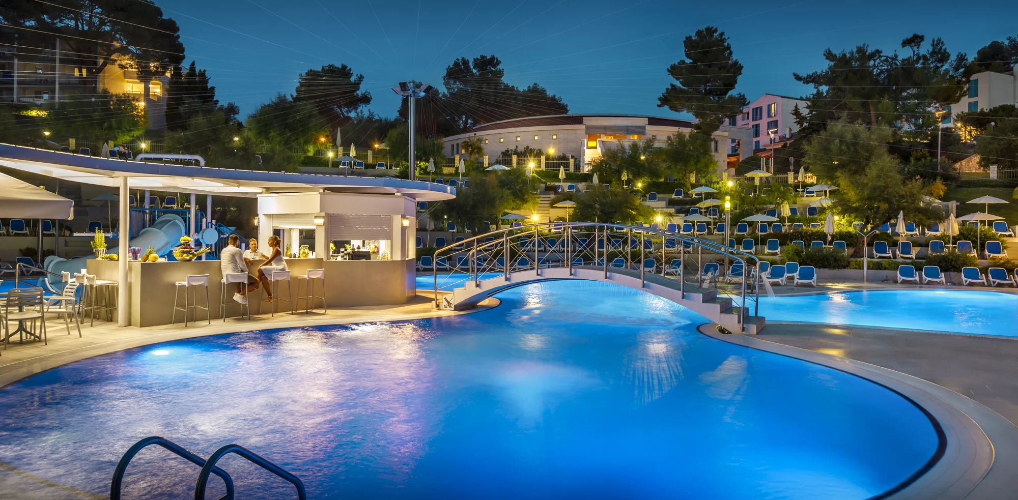 Dovolená na Istrii: 4* resort přímo u pláže vč. stravy, bazénu a sauny