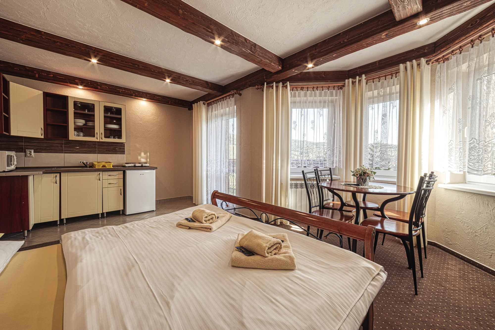 Dovolená v malebném Ždiaru: snídaně a vstup do venkovního wellness