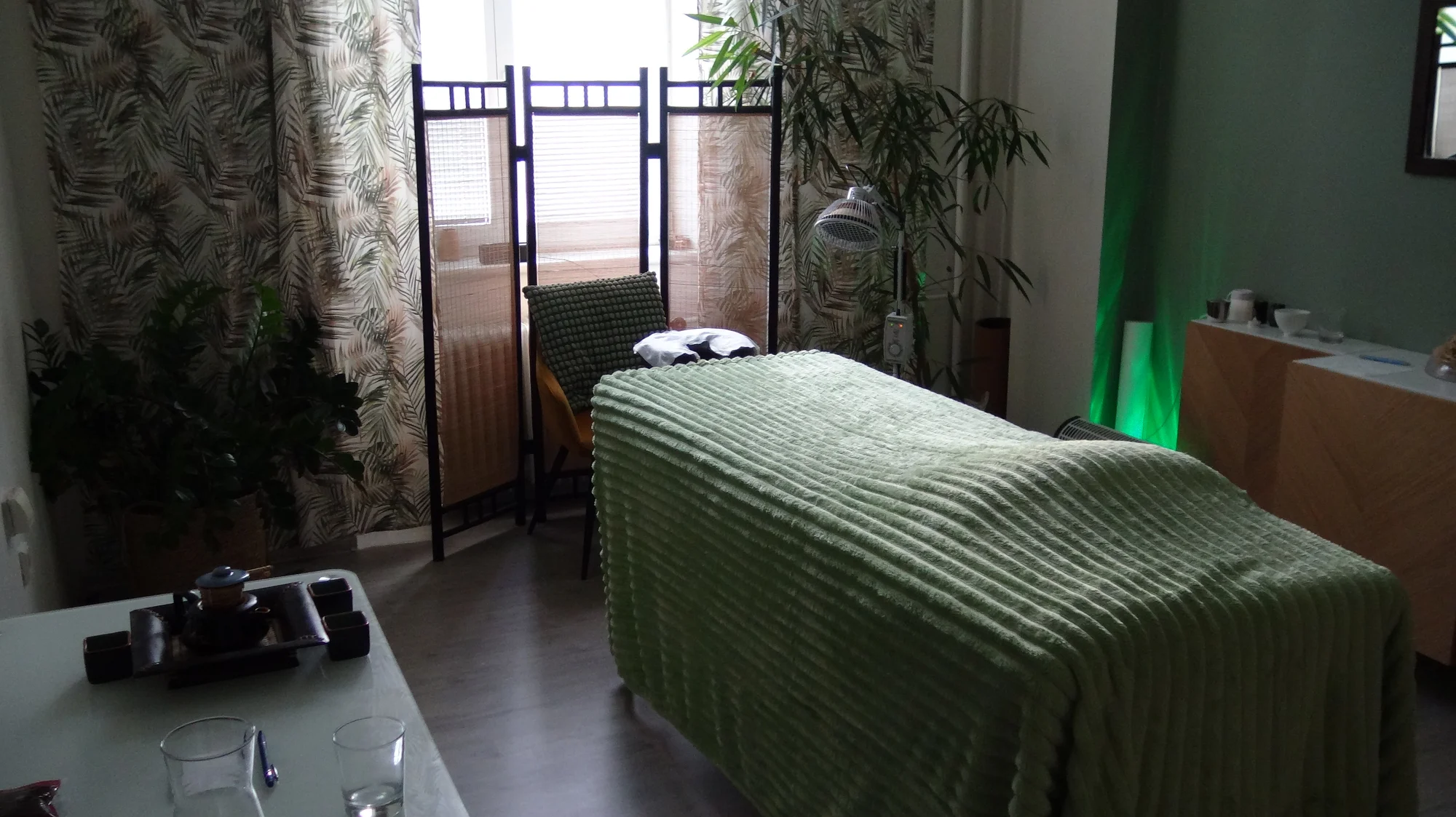 Tradiční thajská masáž: hluboké protažení svalů a uvolnění těla