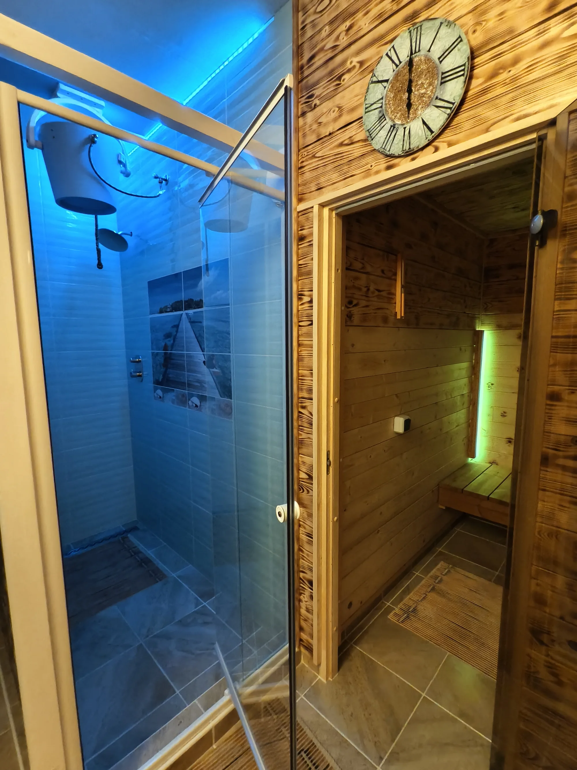 120 minut privátního wellness pro 2 osoby: sauny, vyhřívaná lehátka i lahev sektu