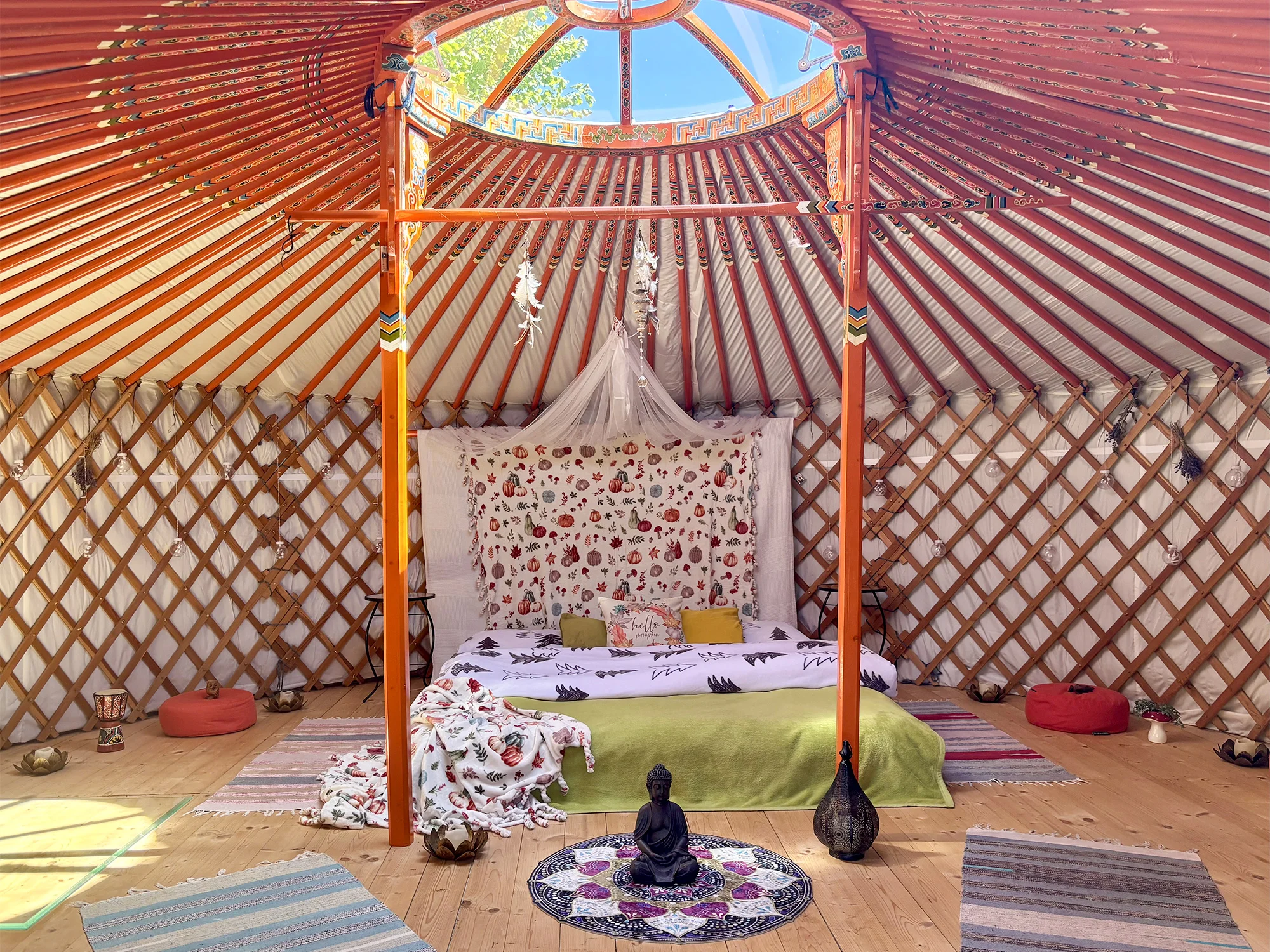 Stylová jurta nedaleko Blaníku s možností snídaně pro dva i rodinu