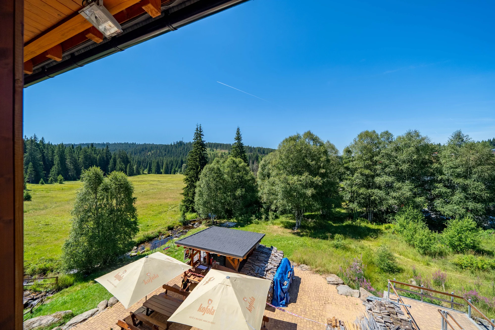 Šumavská Modrava: vybavené apartmány pro dva či rodinu, vč. polopenze i privátního wellness