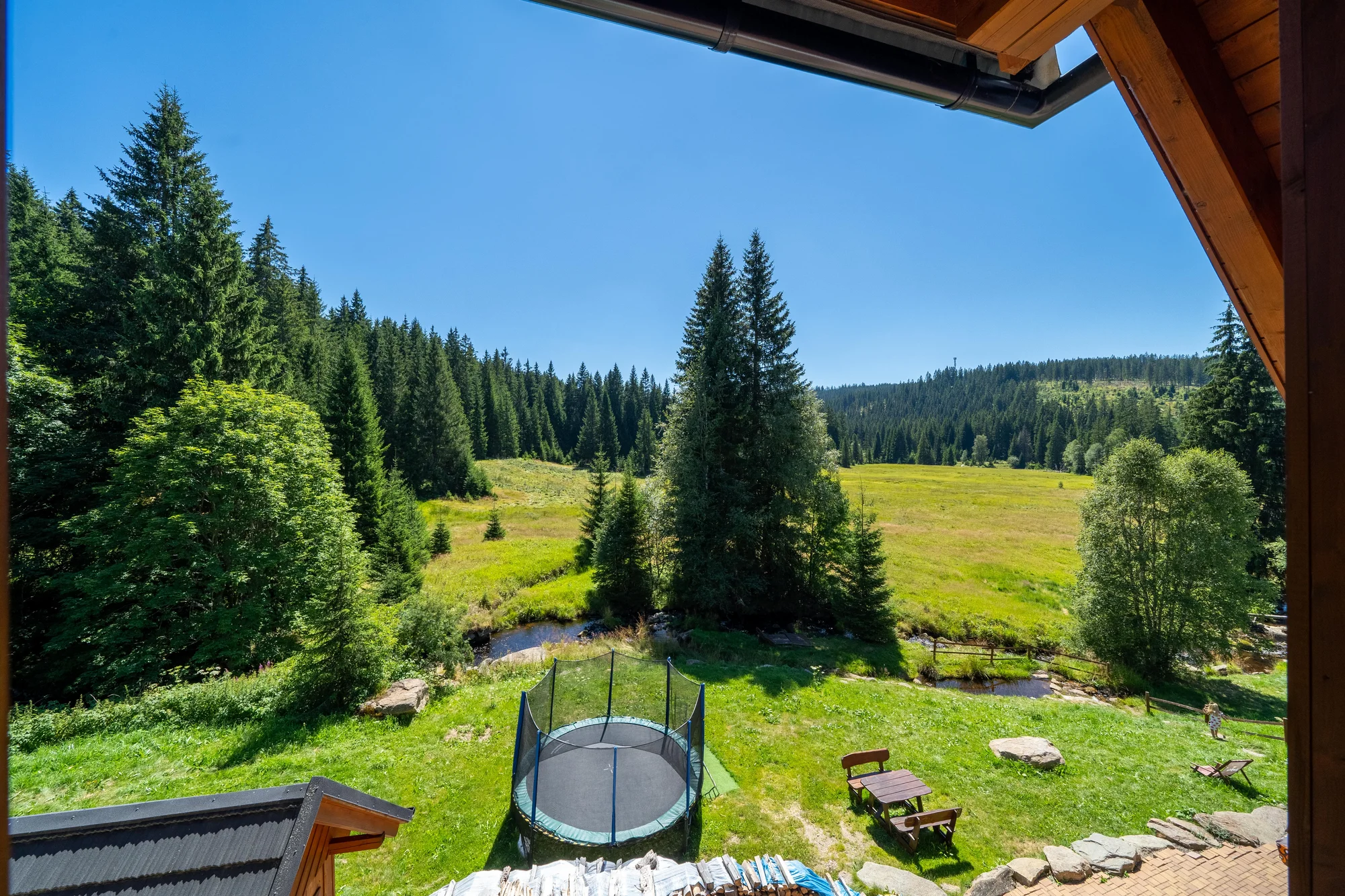 Šumavská Modrava: vybavené apartmány pro dva či rodinu, vč. polopenze i privátního wellness