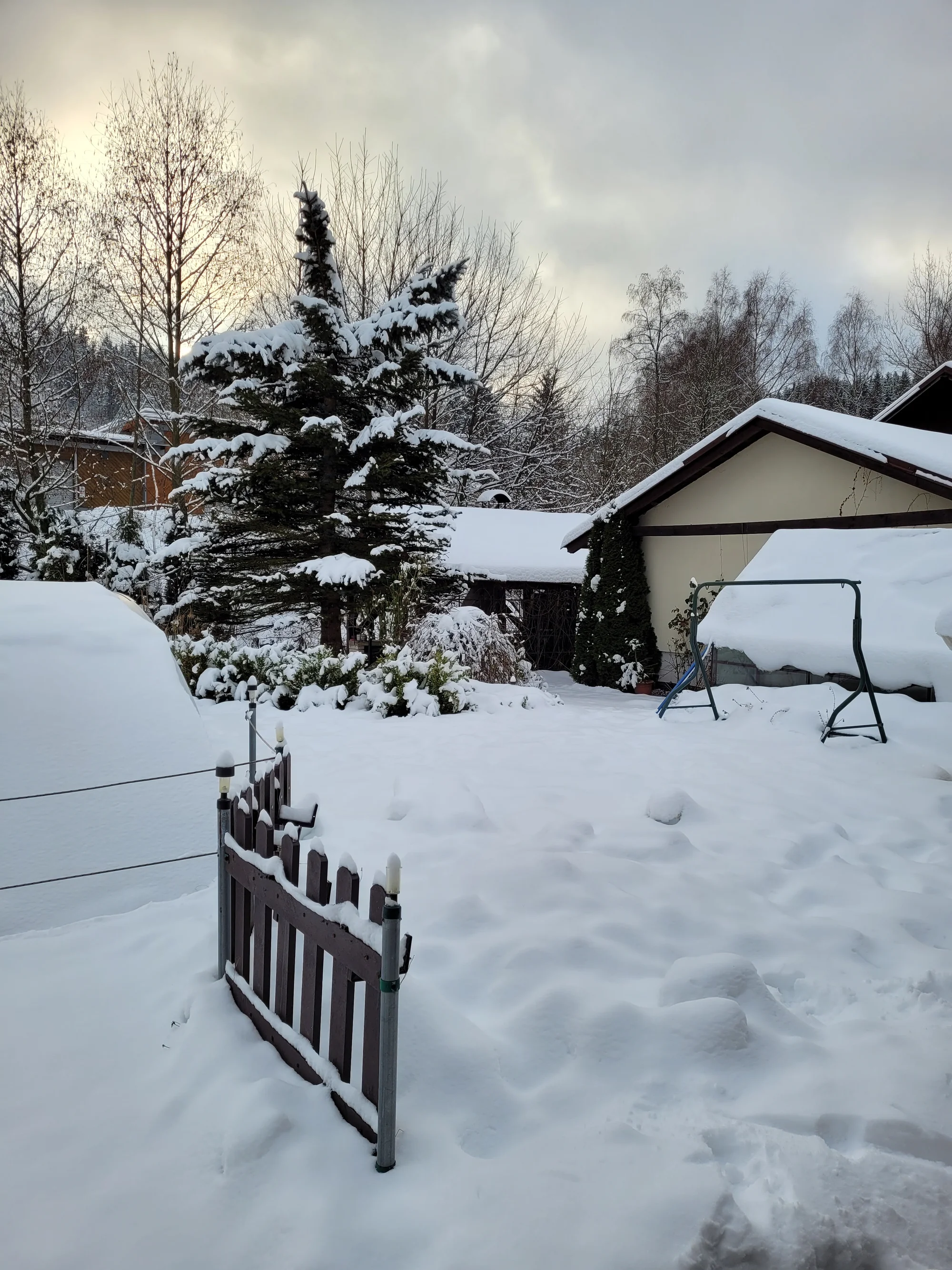Jizerské hory: vybavené apartmány až pro 6 osob i bazén se slanou vodou