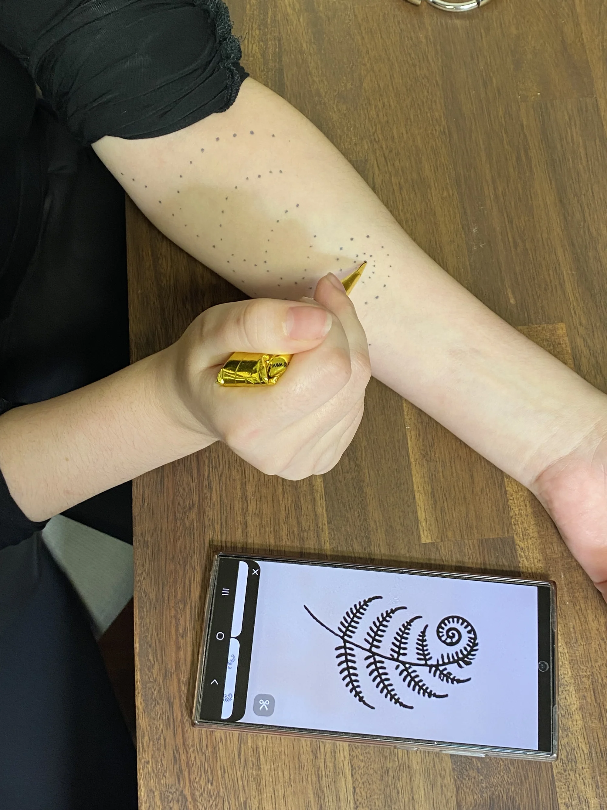 Dočasné tetování: 4hodinový workshop malování hennou vč. občerstvení