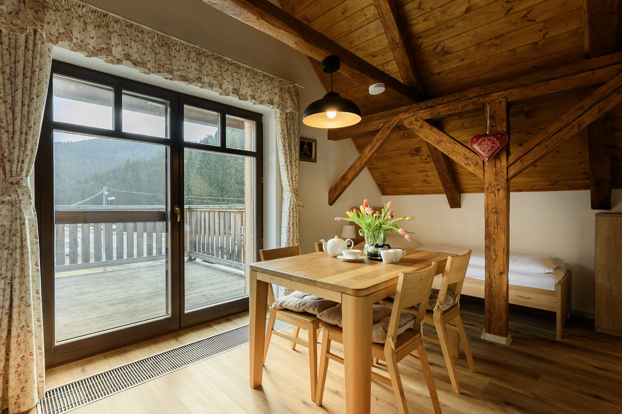 Luxusní apartmán v Beskydech na Bílé: až pro 4 osoby, vč. finské sauny