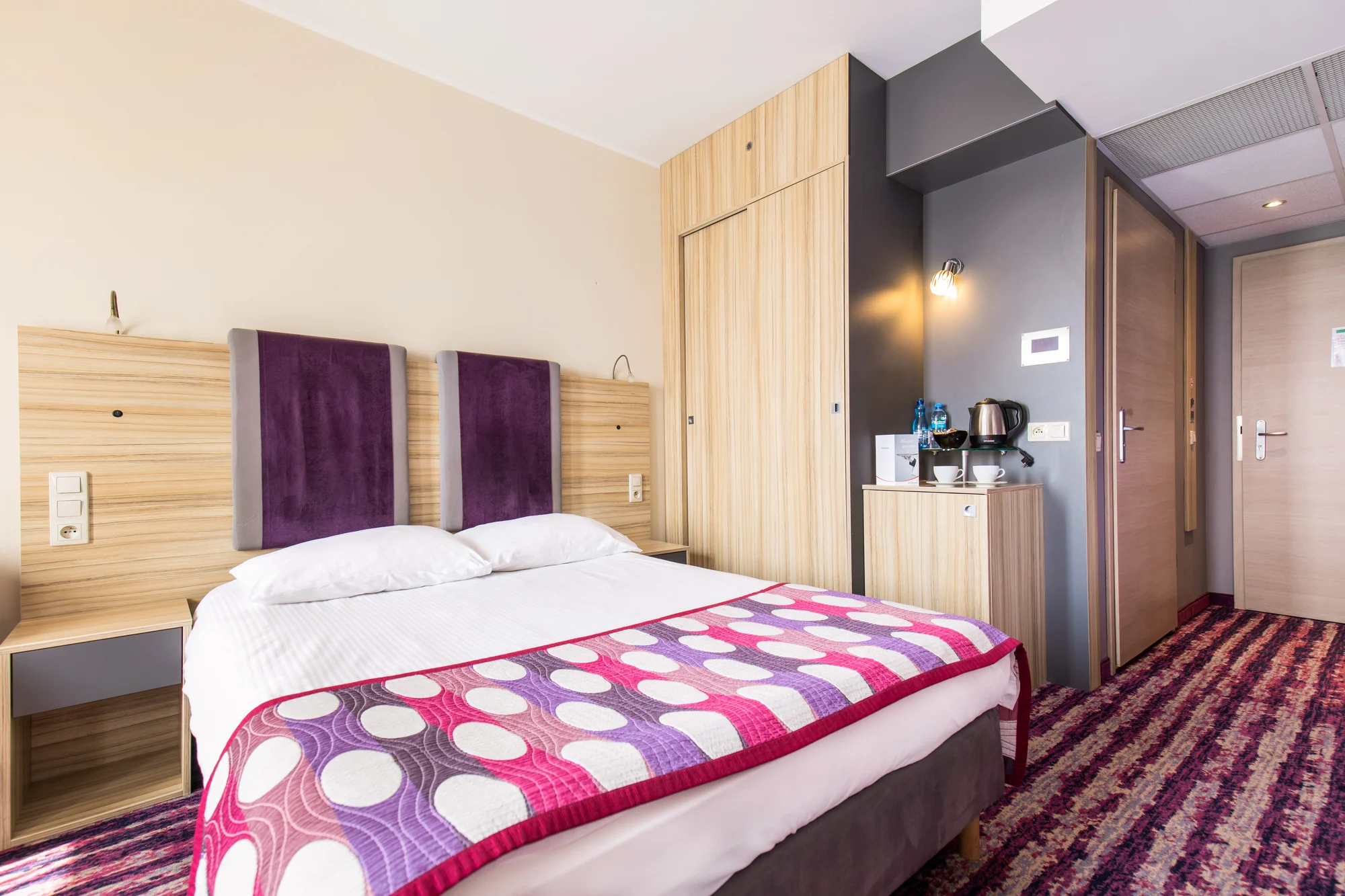 Pobyt v Krakově se stravou, neomezeným wellness a vstupy na show Legends of Krakow a Hop on Hop off bus