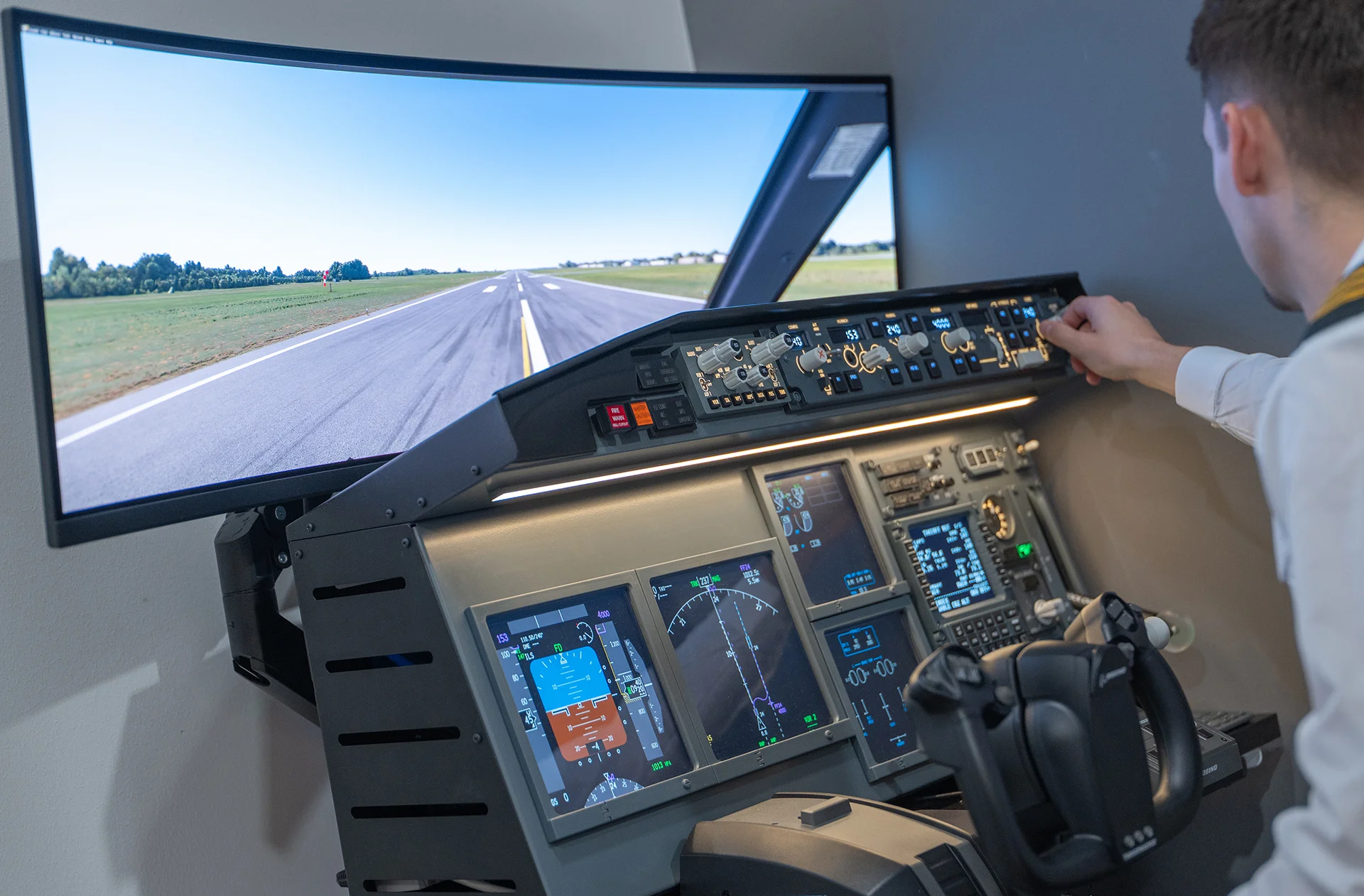 Staňte se pilotem Boeingu 737NG v novém simulátoru pro profesionální piloty i veřejnost