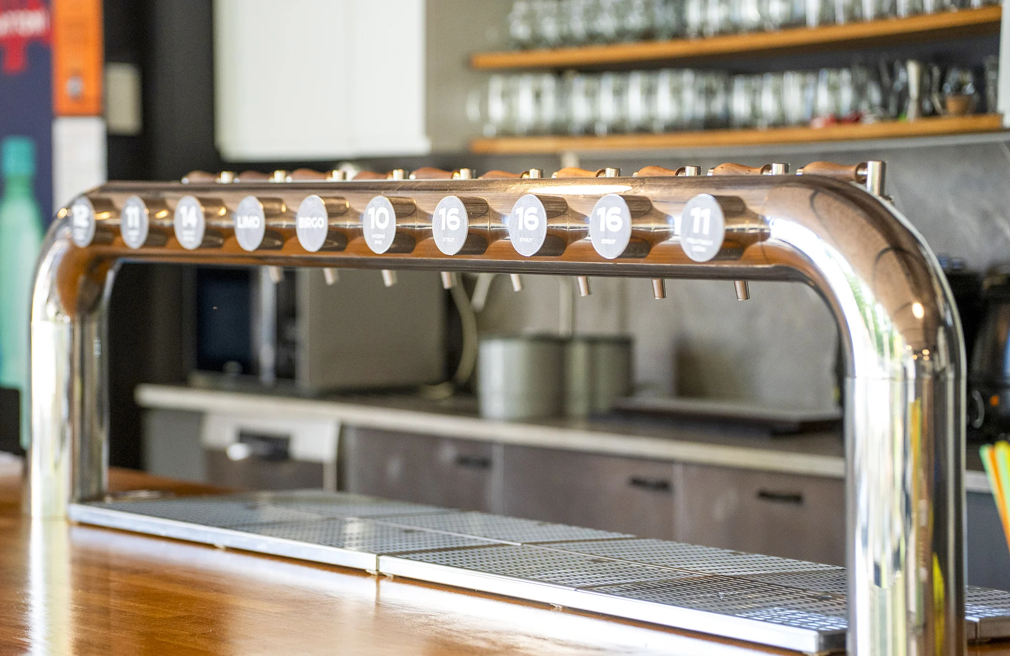 Dárek pro milovníky piva: otevřené vouchery na 300 až 2000 Kč do Pivovaru Holanďan