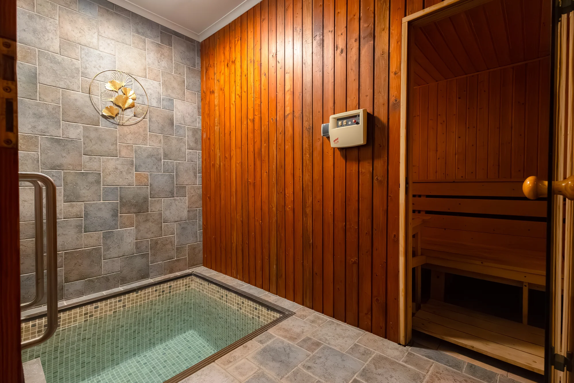 Penzion na Pováží se snídaní či polopenzí a vstupem do privátního wellness