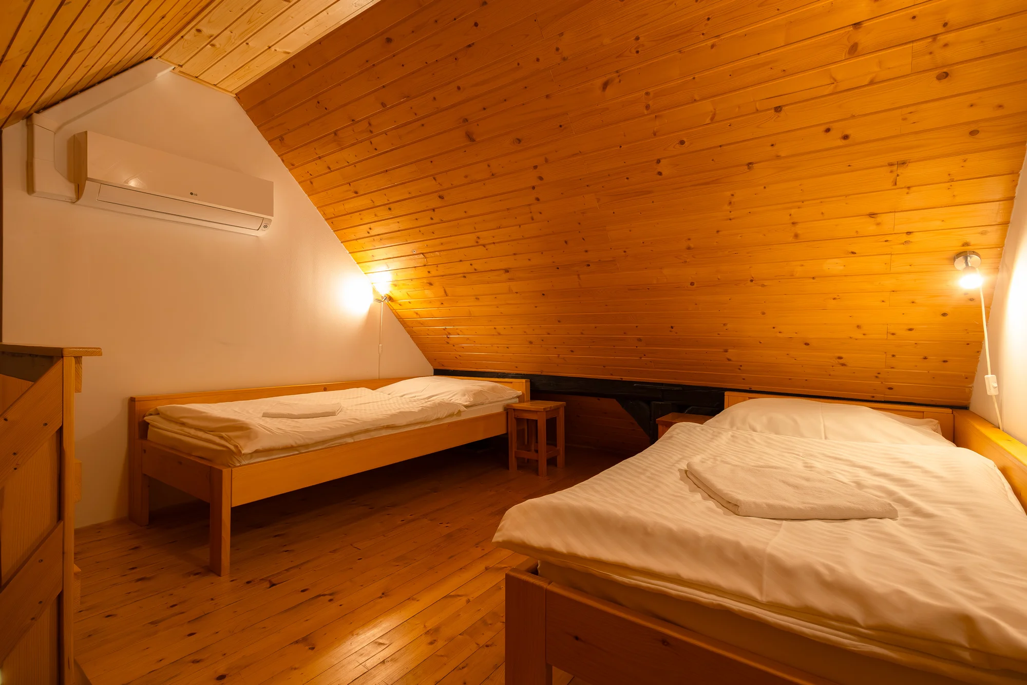 Penzion na Pováží se snídaní či polopenzí a vstupem do privátního wellness