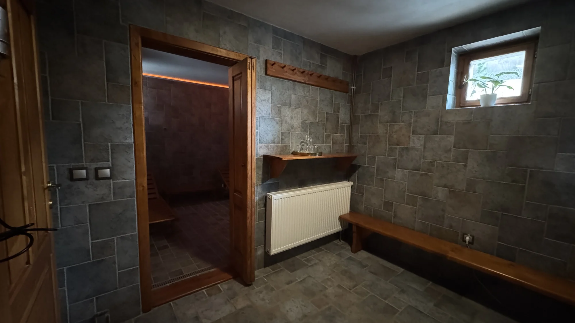 Penzion na Pováží se snídaní či polopenzí a vstupem do privátního wellness