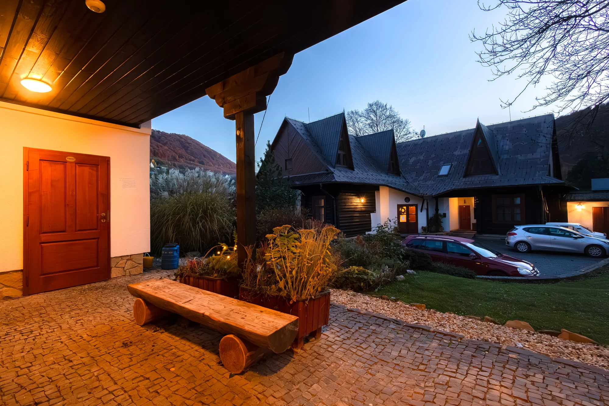 Penzion na Pováží se snídaní či polopenzí a vstupem do privátního wellness