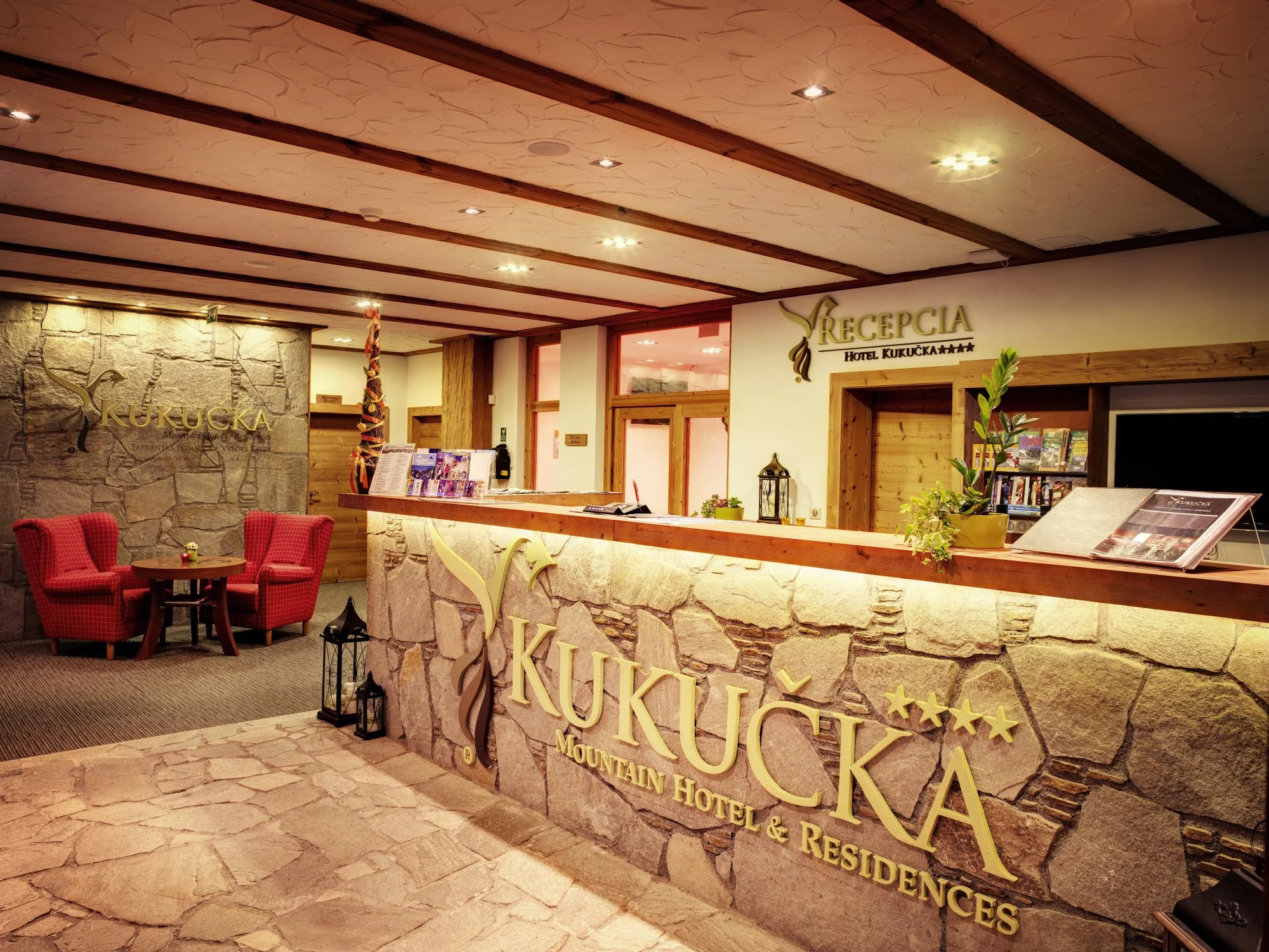 Dovolená v Tatranské Lomnici: 4* apartmány se snídaní a vstupem do wellness