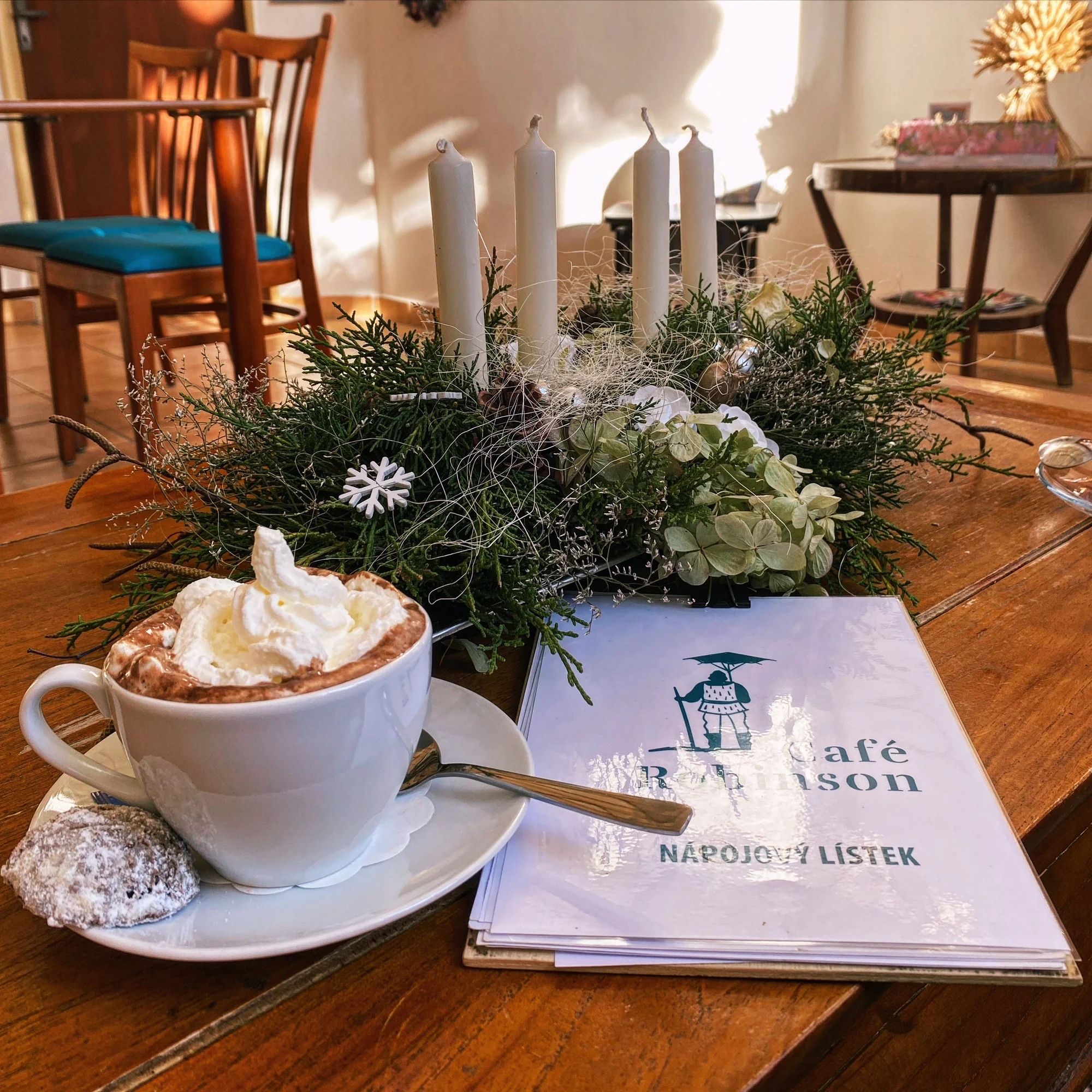 Brunch s lívanci nebo avo toastem, káva a limonáda pro 1 nebo 2 osoby