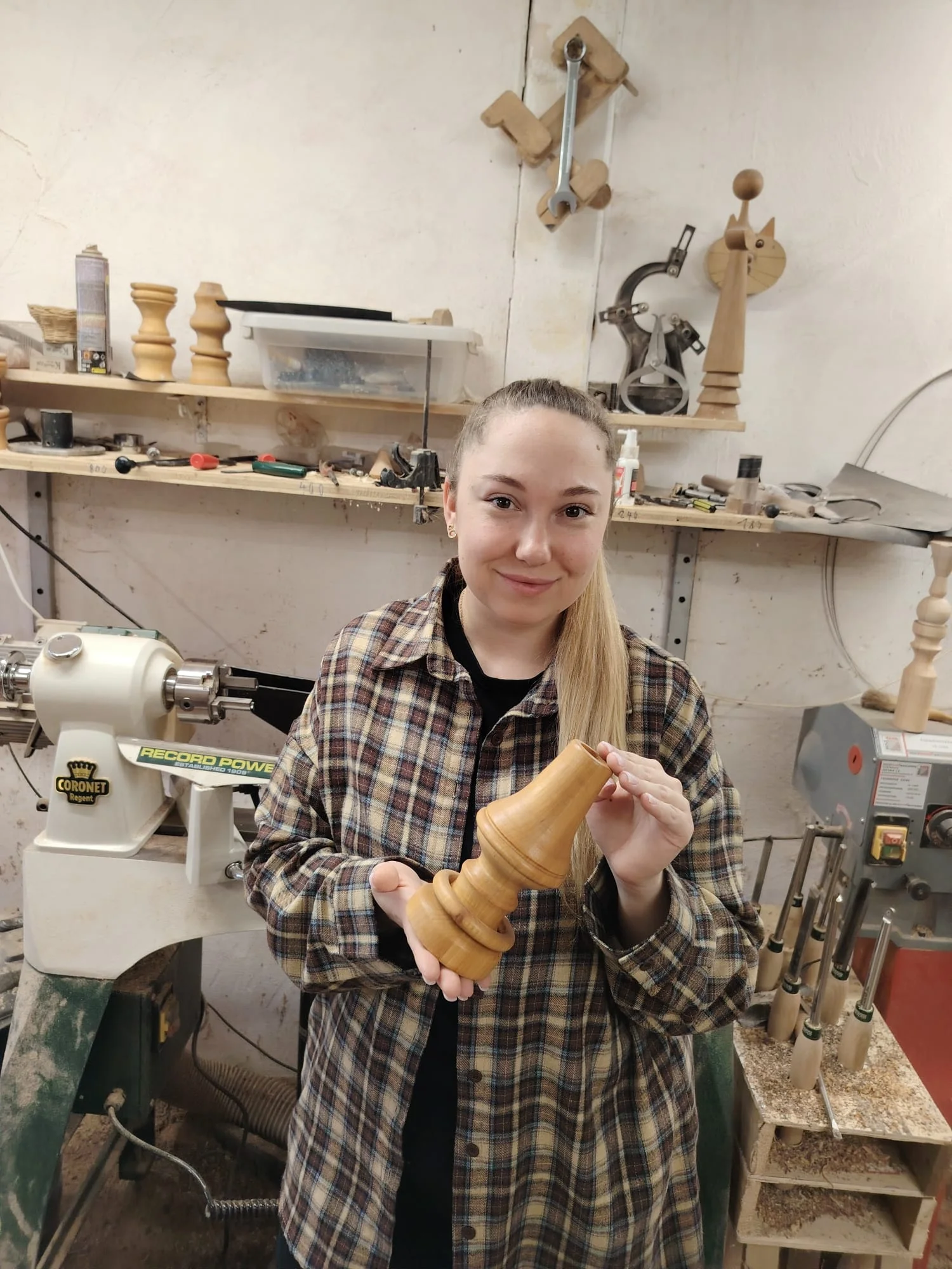 Objevte krásu práce se dřevem: celodenní kurz soustružení i výroby mlýnků