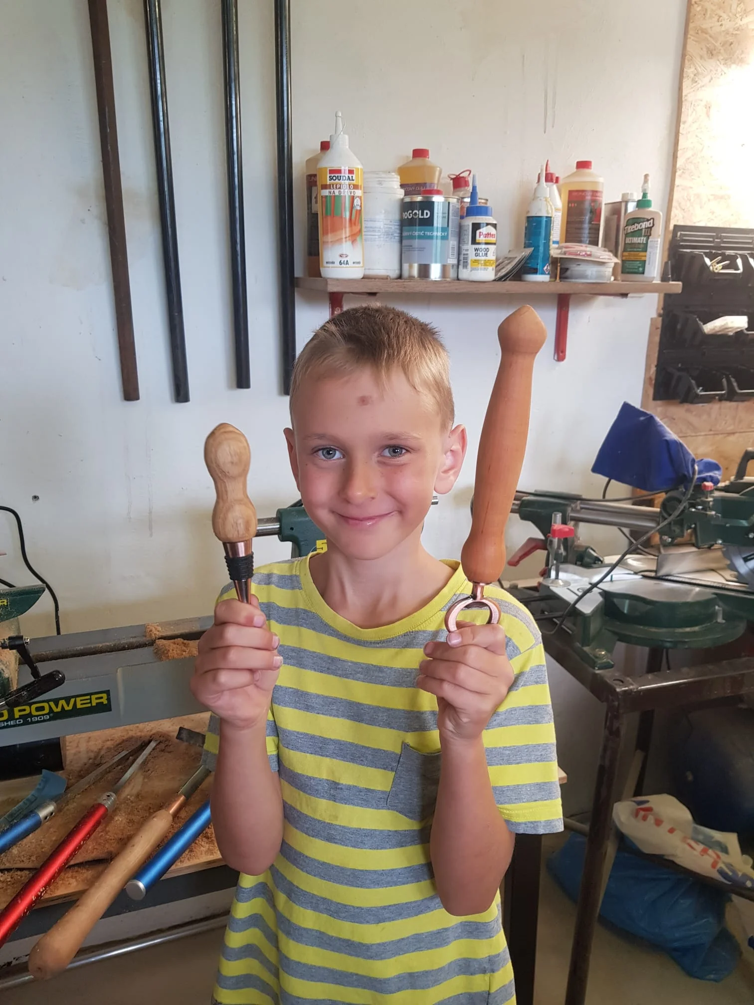 Objevte krásu práce se dřevem: celodenní kurz soustružení i výroby mlýnků