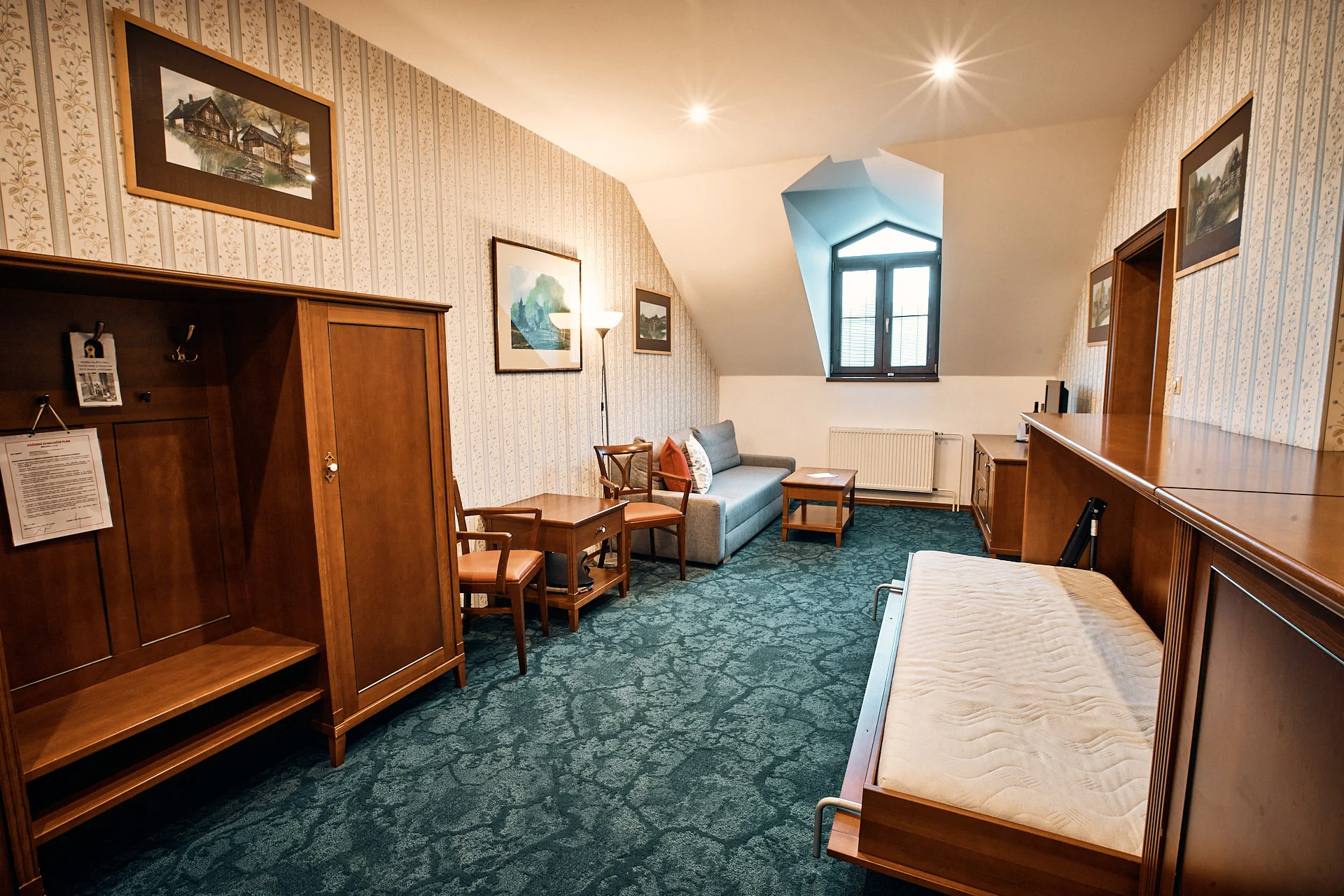 Pobyt v Lužických horách: snídaně i lahev prosecca a vstup do sauny