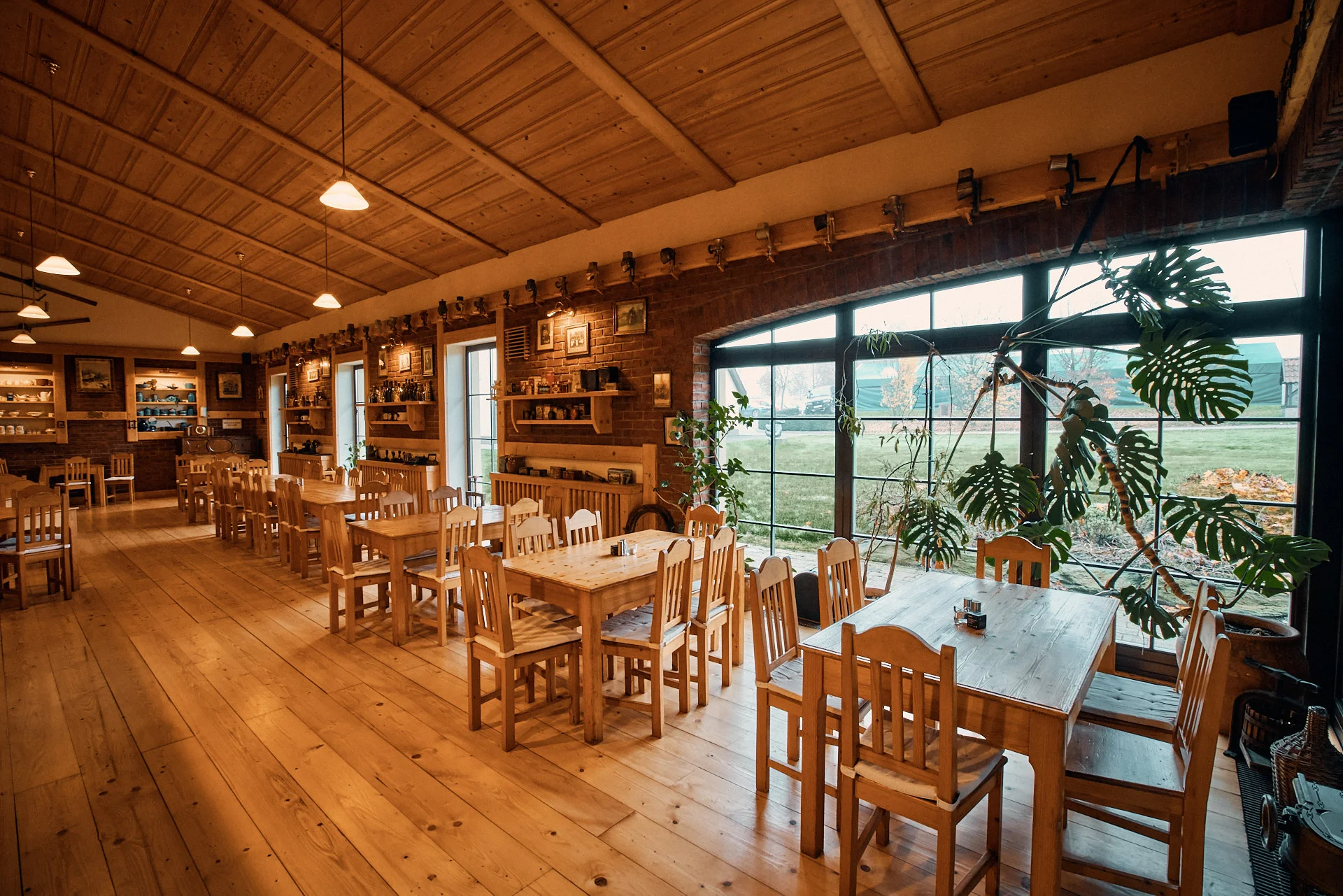 Pobyt v plně vybavené chalupě či srubu až pro 11 osob v Lužických horách