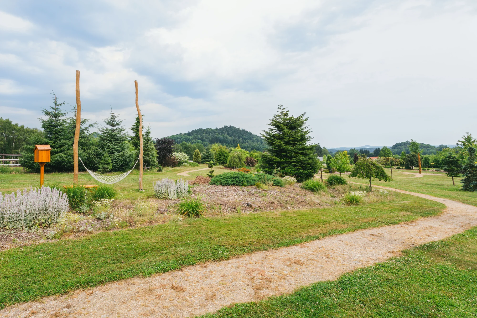 Pobyt v plně vybavené chalupě či srubu až pro 11 osob v Lužických horách