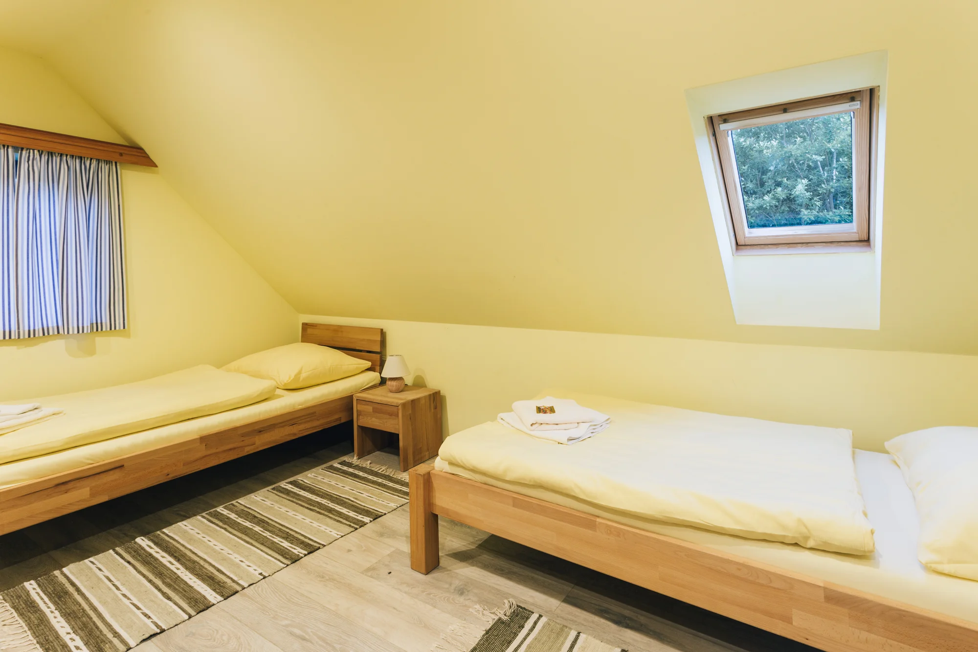 Pobyt v plně vybavené chalupě či srubu až pro 11 osob v Lužických horách