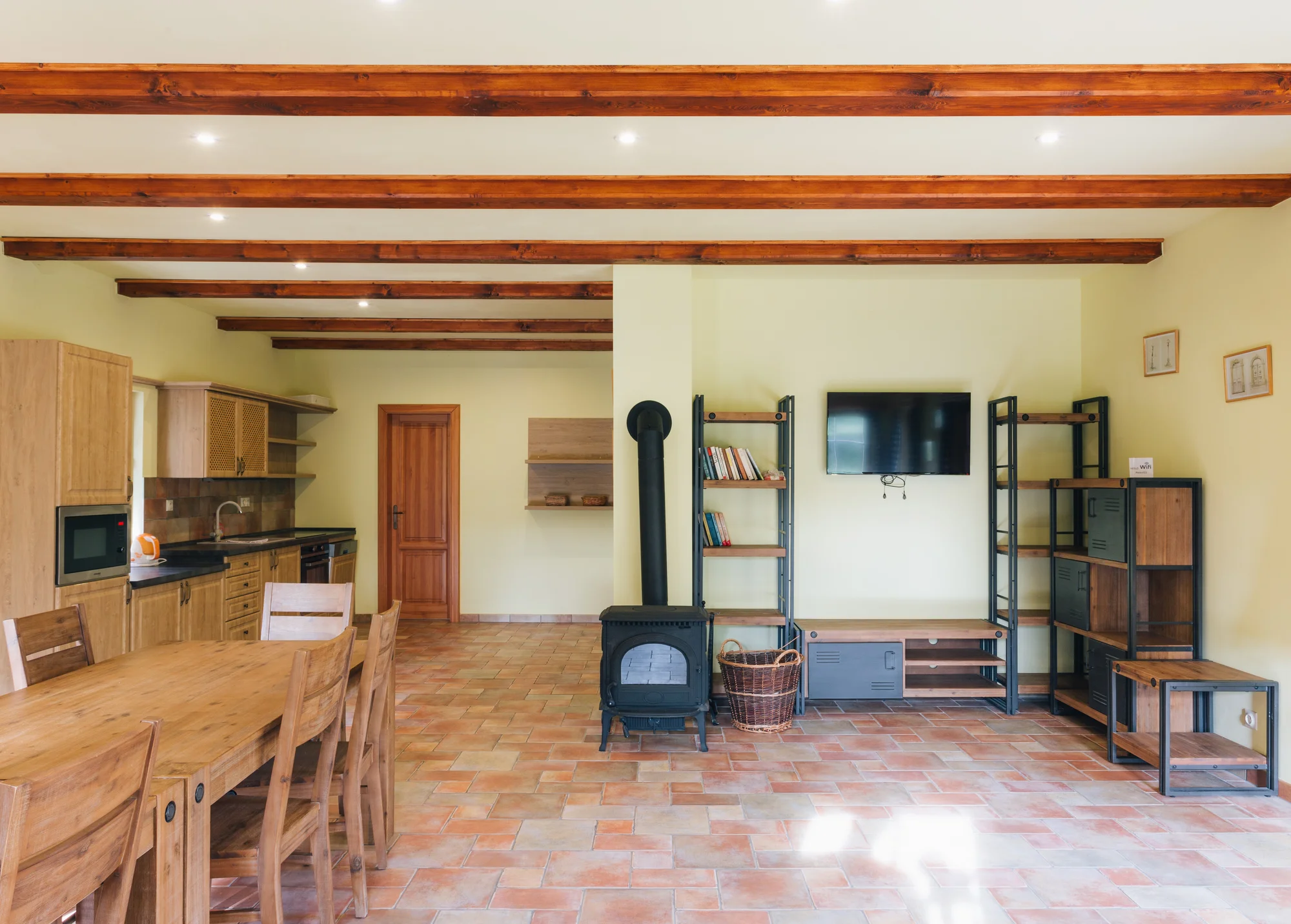 Pobyt v plně vybavené chalupě či srubu až pro 11 osob v Lužických horách