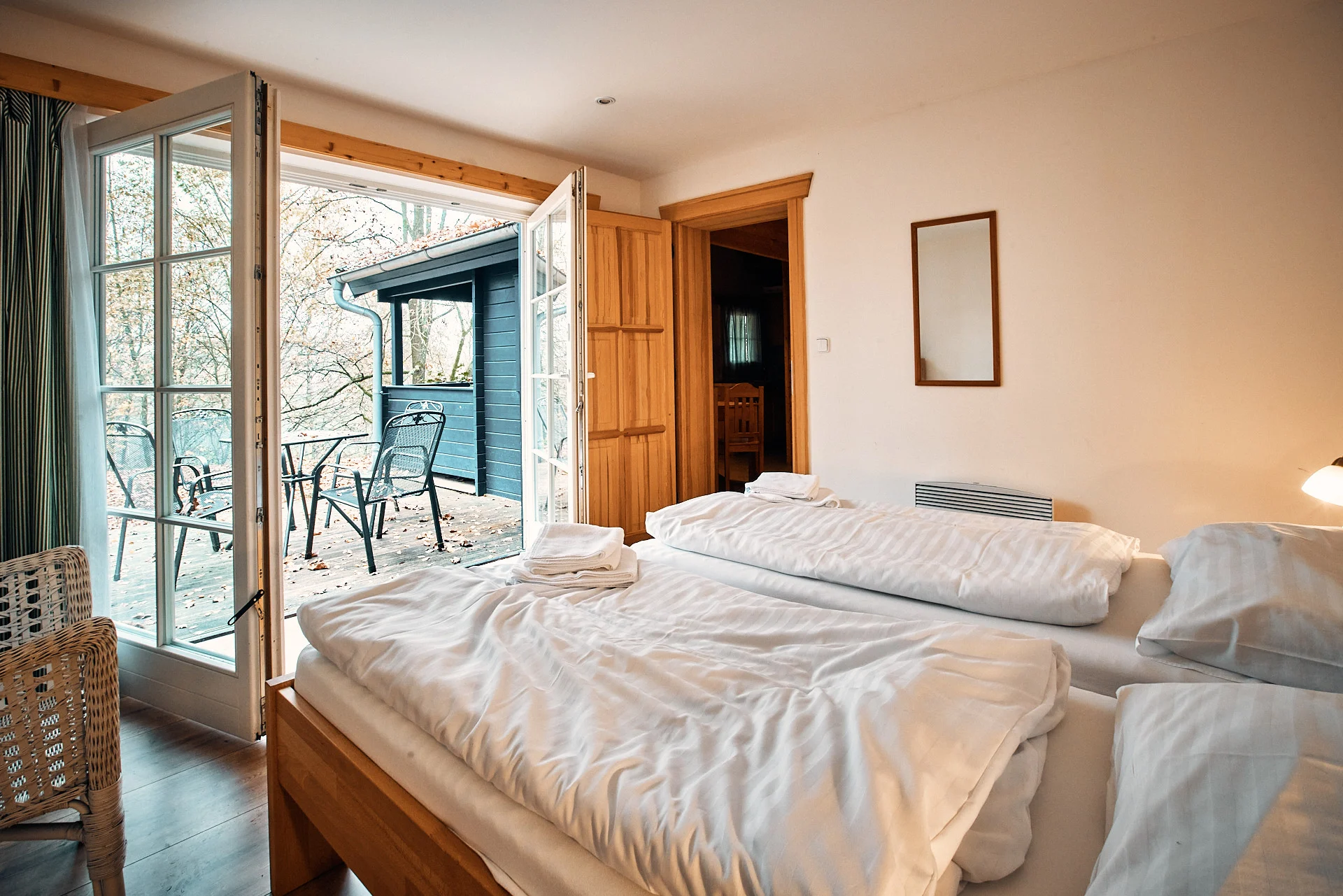 Pobyt v plně vybavené chalupě či srubu až pro 11 osob v Lužických horách