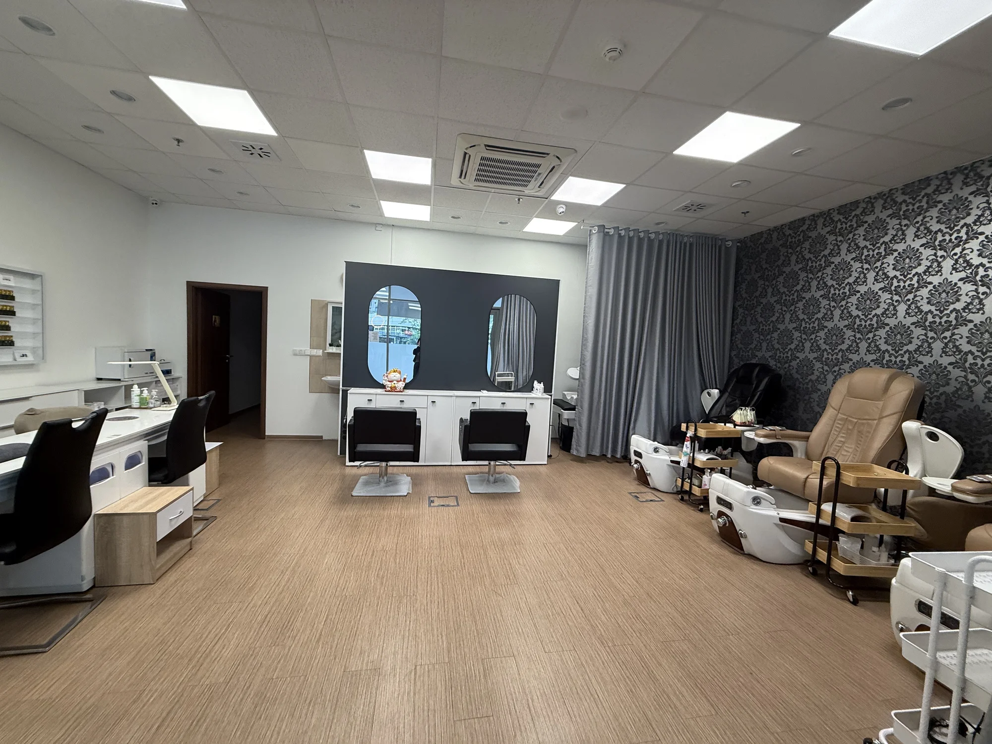 Lash lifting a barvení řas či prodloužení řas metodou 5D až 7D