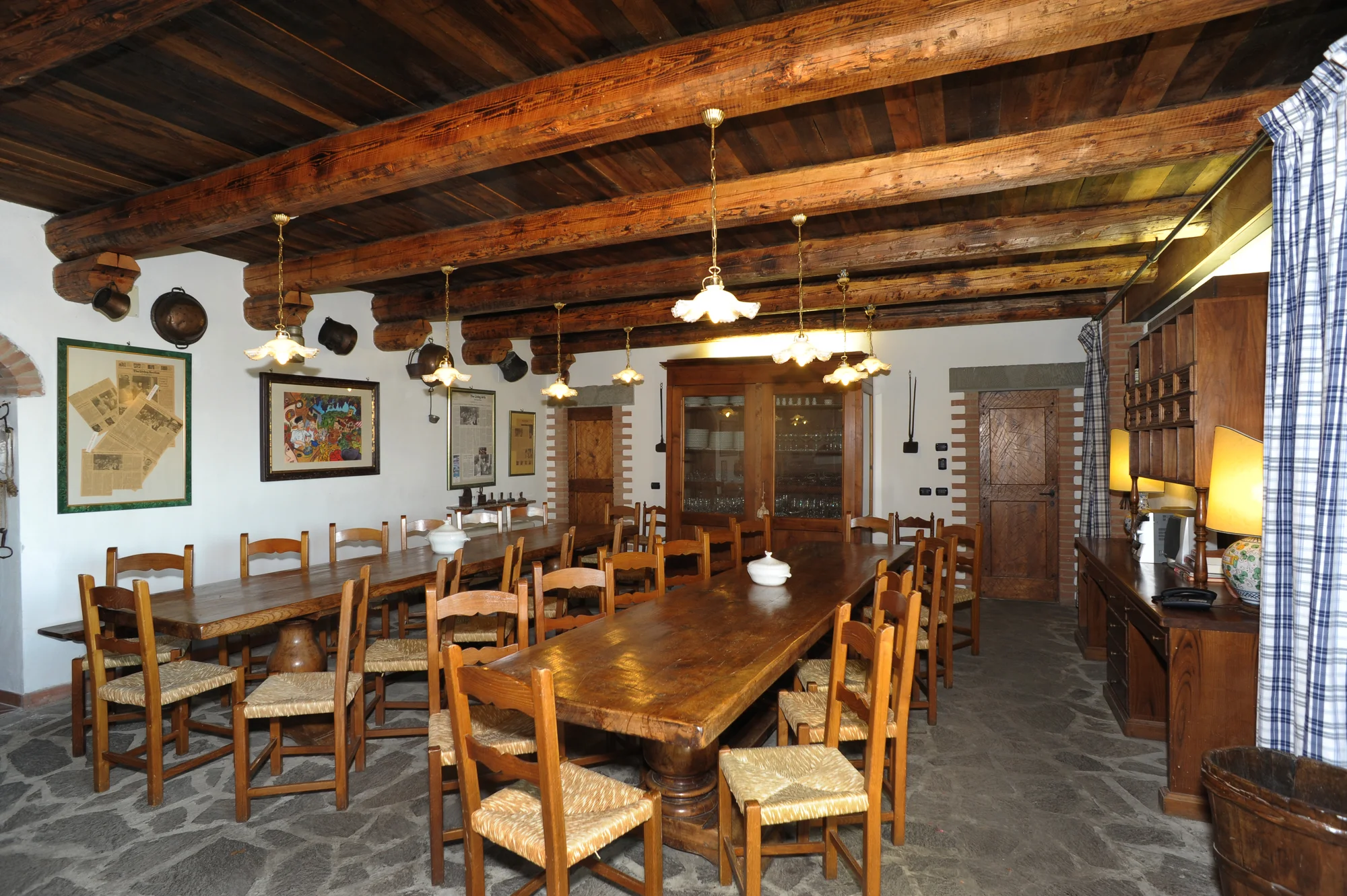 4* hotel u Florencie: snídaně či polopenze, v létě bazén, možnost projížďky na koni