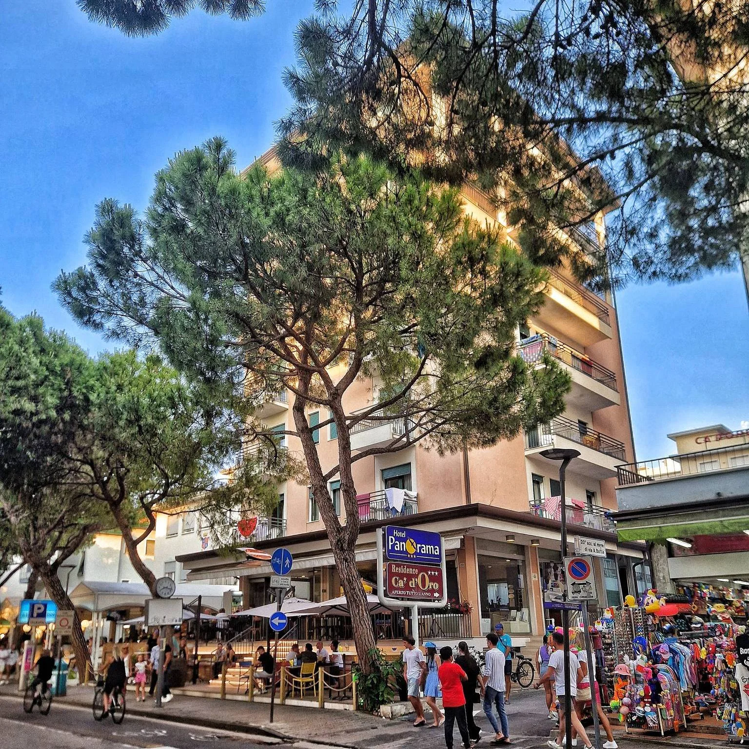 Italské Jesolo: 3* hotel přímo u pláže a snídaně či polopenze