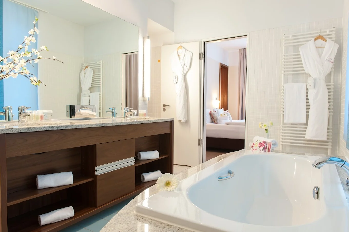 Pobyt v berlínském 4* wellness hotelu: snídaně, bazén, sauna i jacuzzi