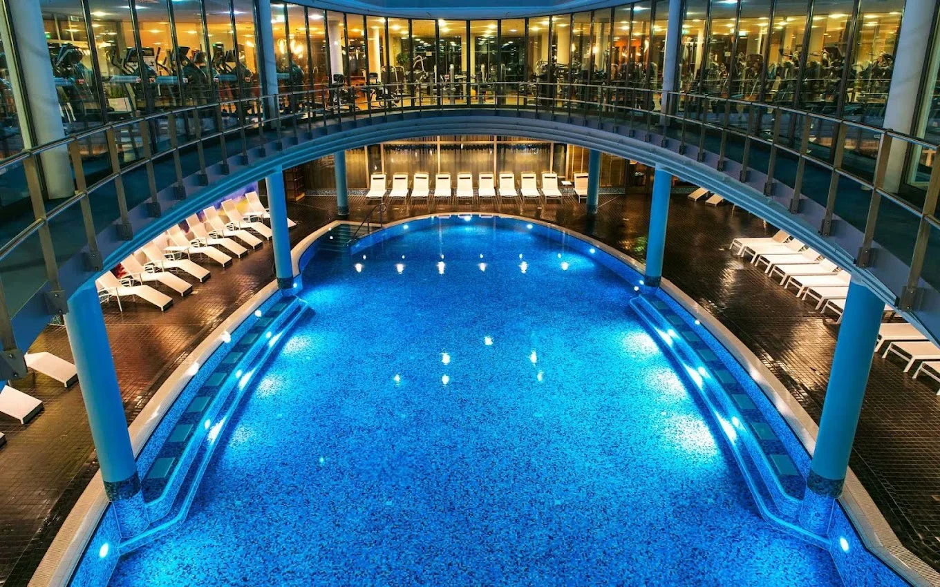 Pobyt v berlínském 4* wellness hotelu: snídaně, bazén, sauna i jacuzzi