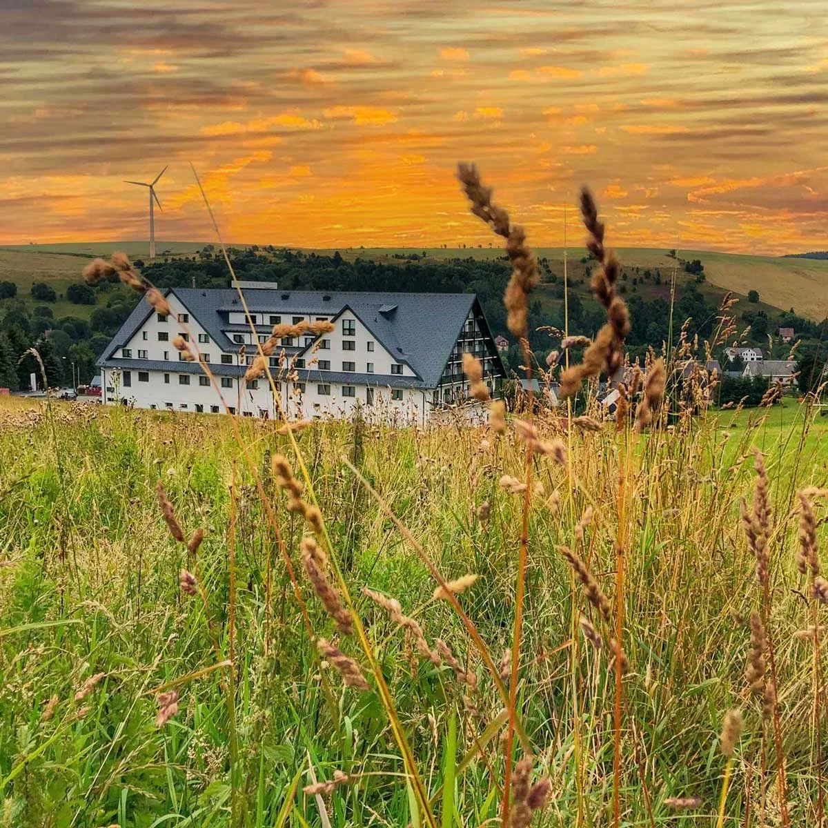 Oberwiesenthal: pobyt ve 4* hotelu s polopenzí, 6 km od Klínovce