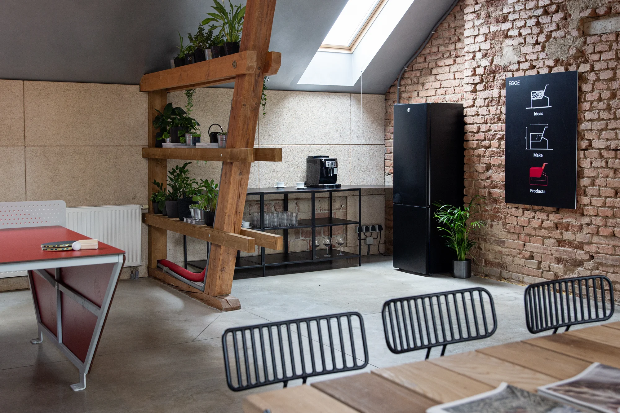 Bílovice: netradiční ubytování v mezonetovém apartmánu na Poli designu