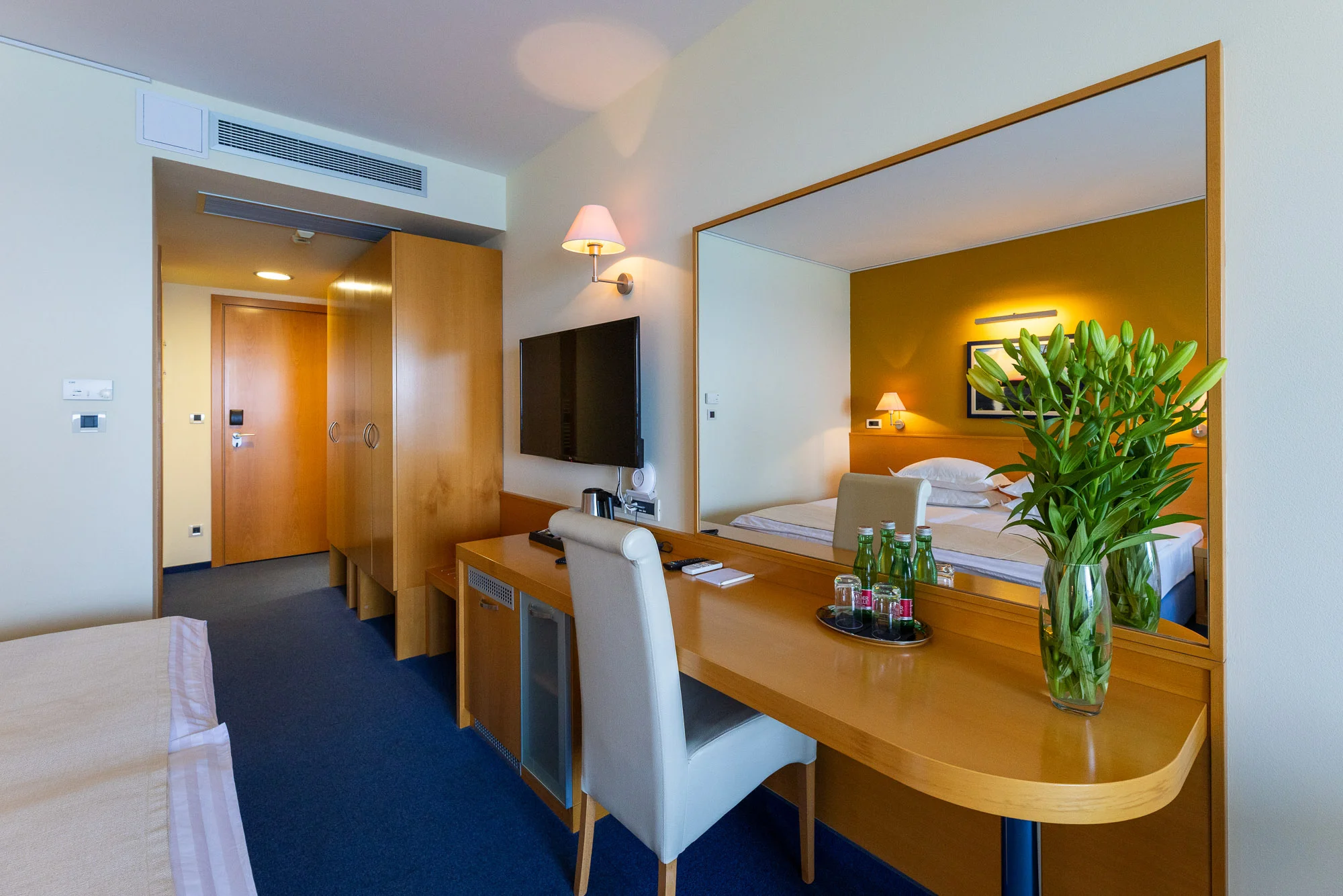 Dovolená v chorvatském Gradacu: 4* hotel u pláže, se snídaní či polopenzí