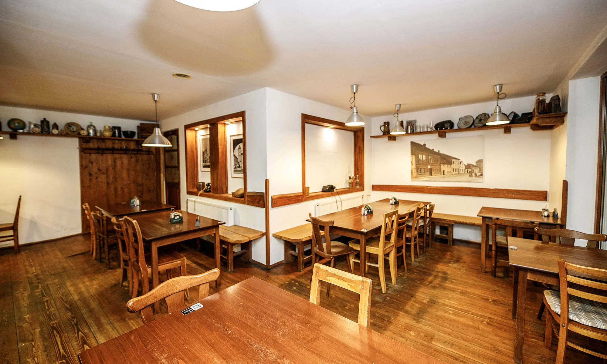 Namíchaný tatarák z falešné svíčkové a zlatavé topinky: 150 nebo 300 g