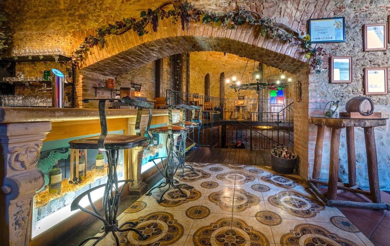 Romantický pobyt na zámku s vínem vlastní produkce a skvělým jídlem