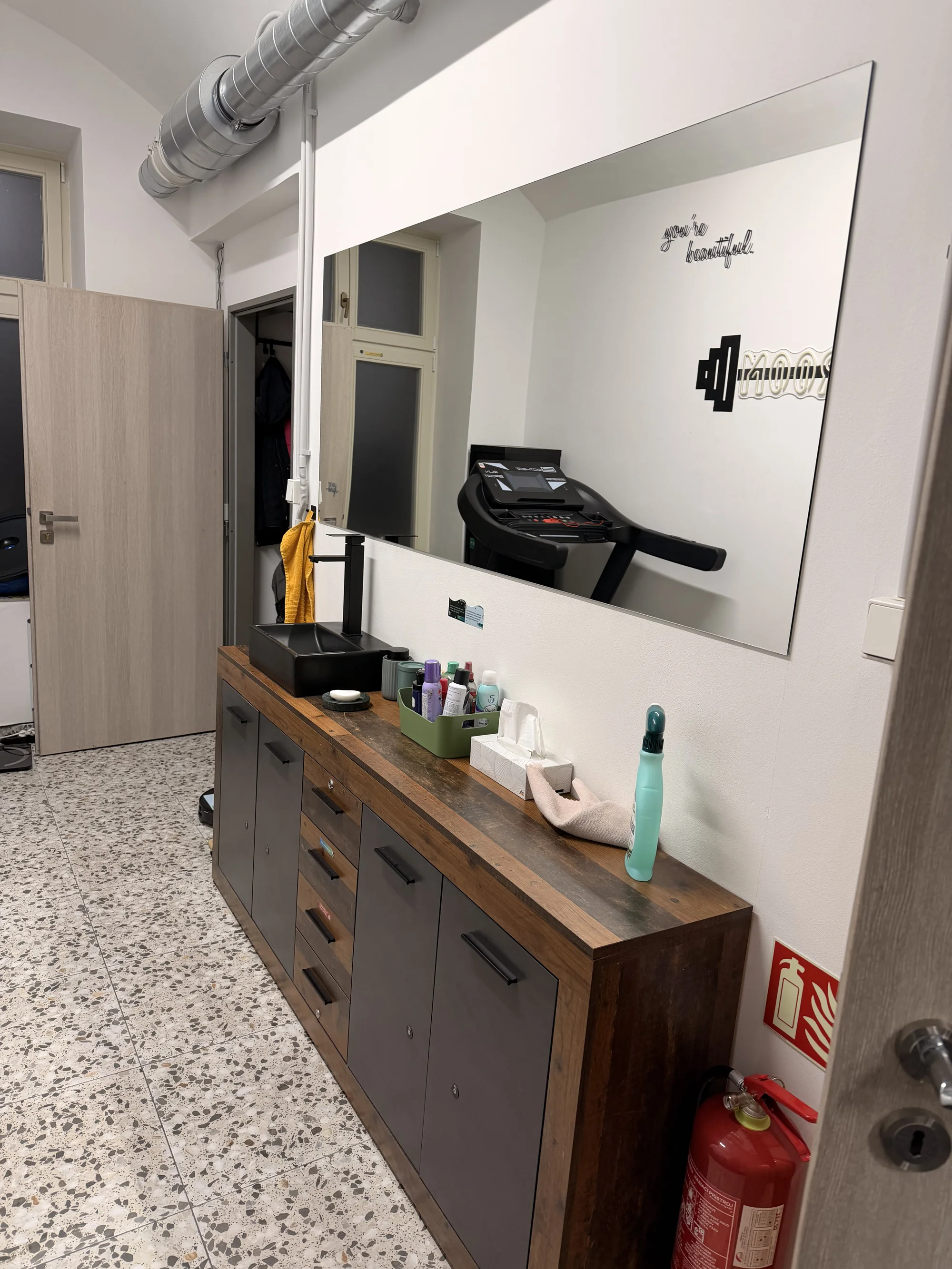 Hodinové vstupy do soukromé posilovny i s trenérkou pro 1–3 osoby