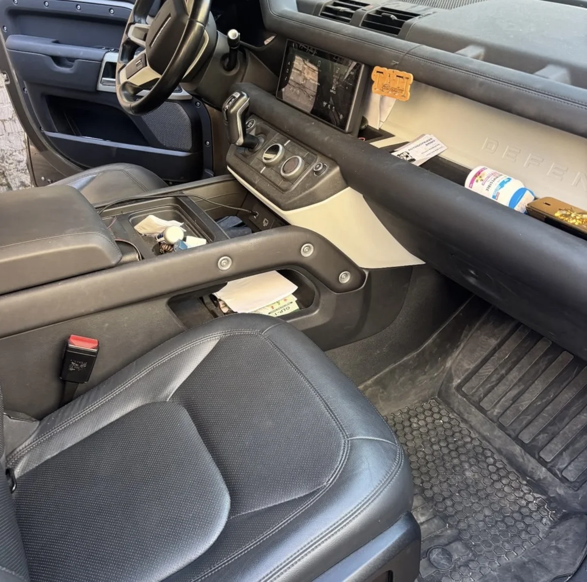 Detailní čištění auta: interiér vč. tepování, exteriér, ozon i kompletní balíček