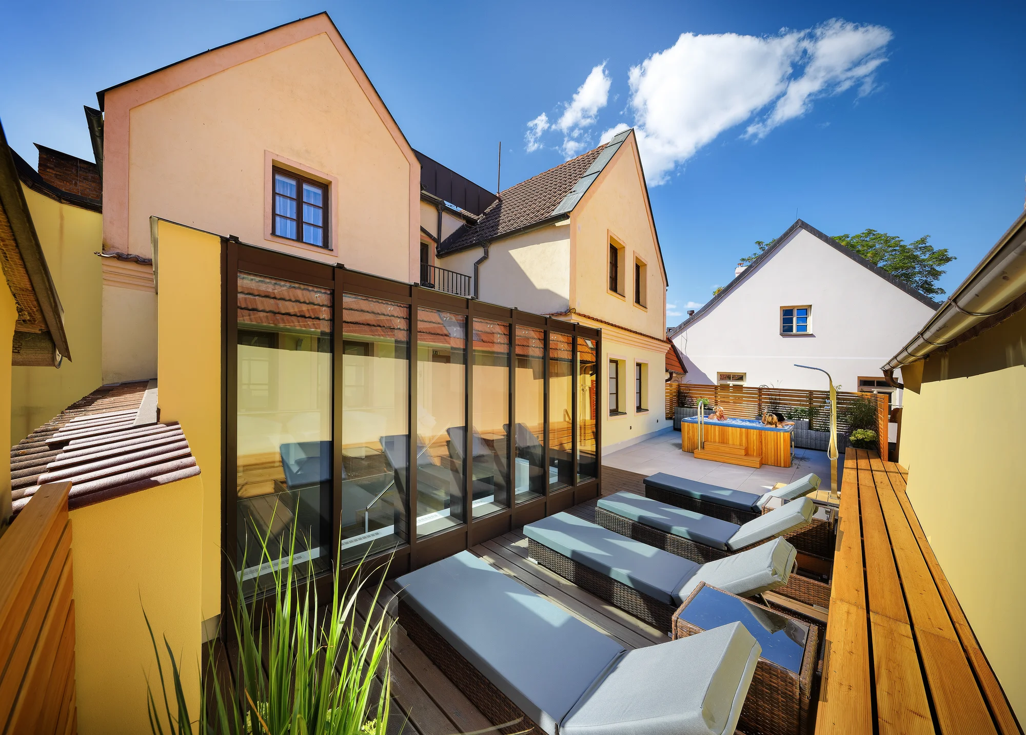 Zážitková koupel v Mrtvém moři nebo 4 hodiny ve spa zóně, pro 2 osoby