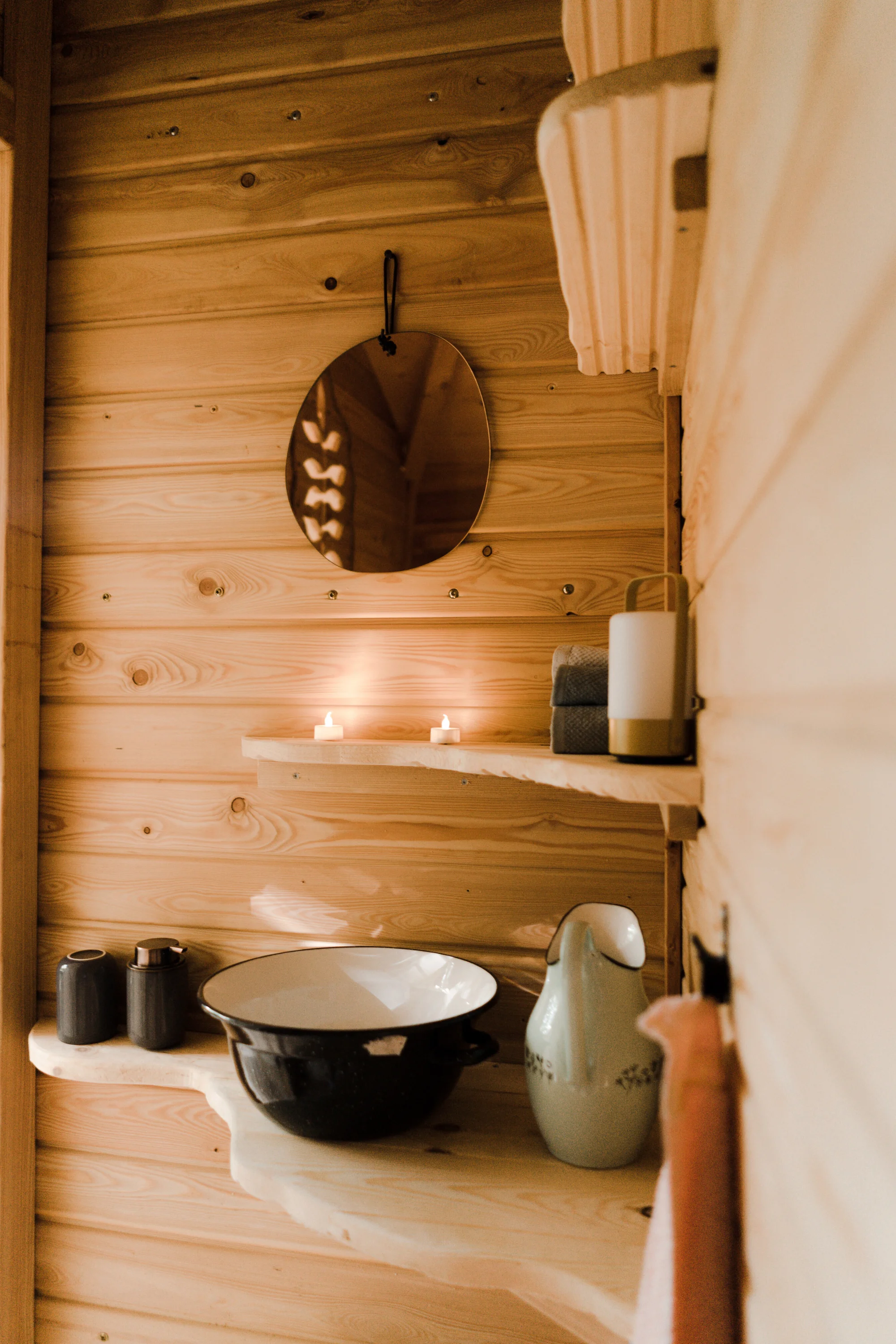 Zážitkový pobyt v unikátním Treehouse v Trenčianských Teplicích se snídaní a vstupem do wellness